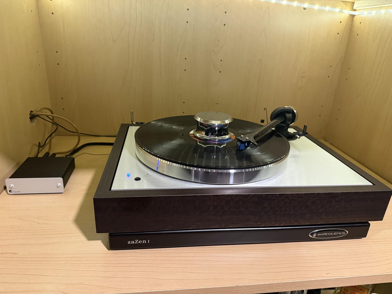 Project Audio Phono Box DC 2Channel MM/MC Phono Preamp with Line Output (Black) customer photo 2