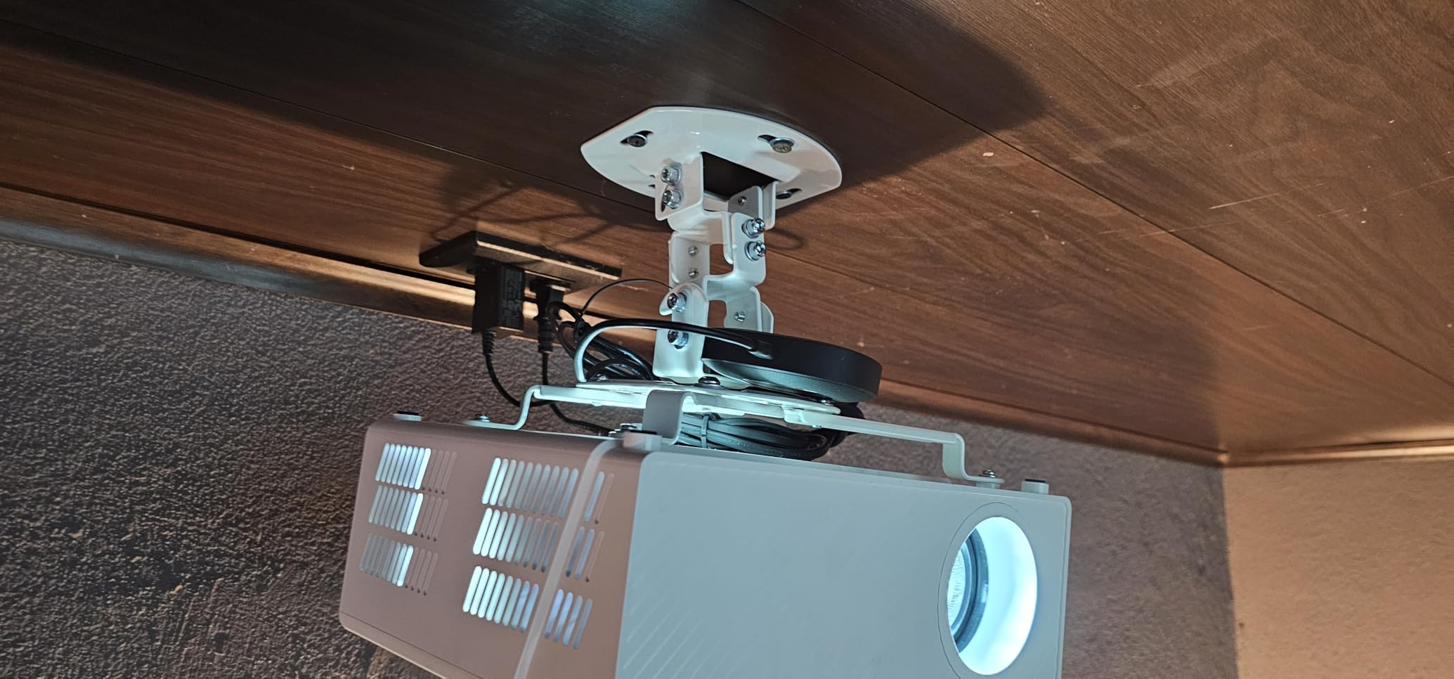 VIVO Universal Adjustable Ceiling Projector, Projection Mount Extending Arms Mounting Bracket, White, MOUNT-VP01W customer photo 2