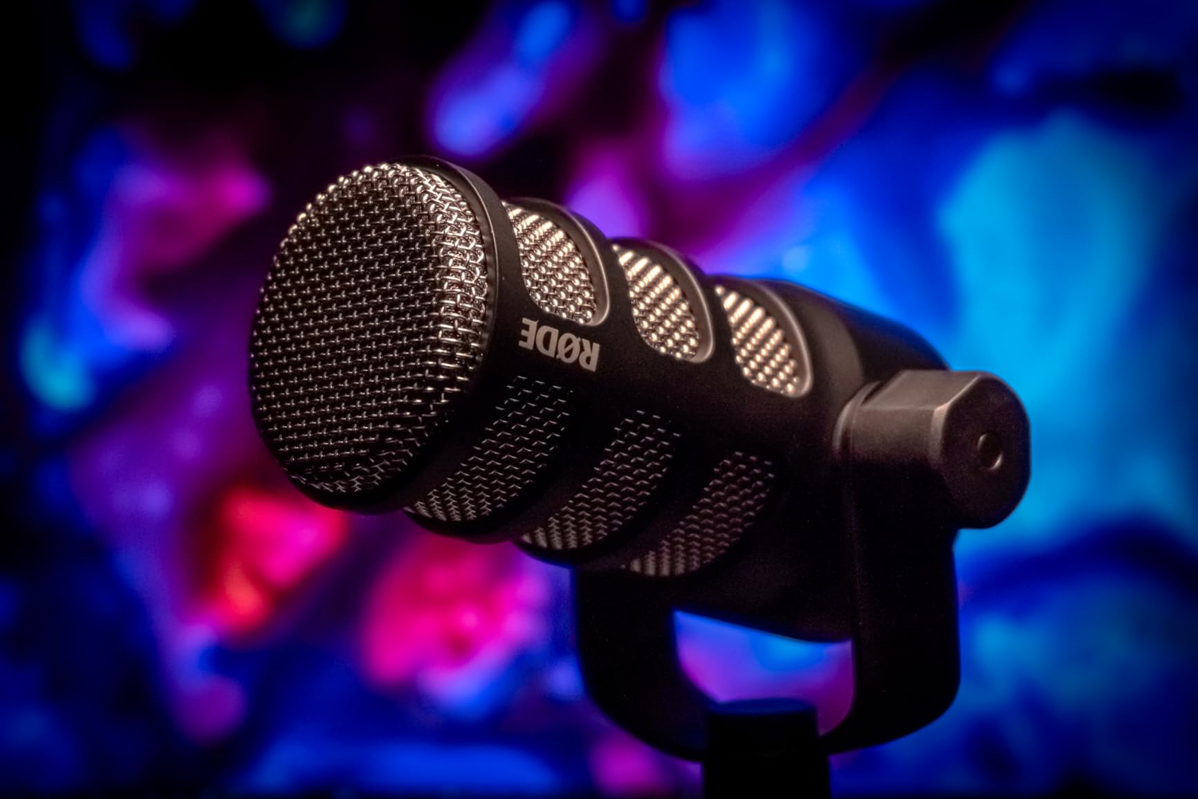 RODE PodMic Cardioid Dynamic Broadcast Microphone - XLR Output customer photo 1
