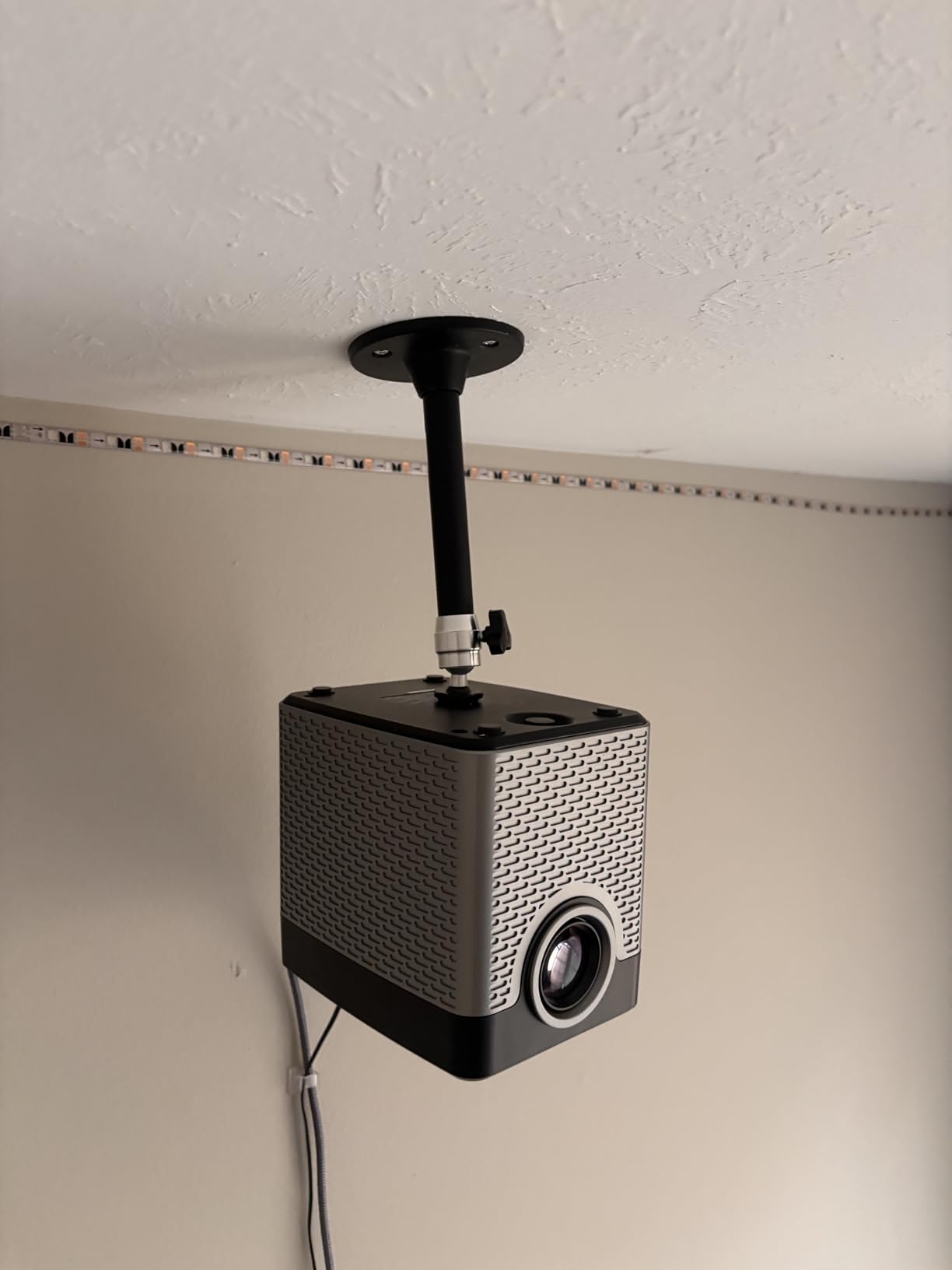 Mini Ceiling Wall Projector Mount Stand Compatible with QKK, DR.J, DBPOWER, Anker, VANKYO, AAXA, Jinhoo, PVO, TMY, AuKing and Most Other Mini Projector (175mm, Black) customer photo 1