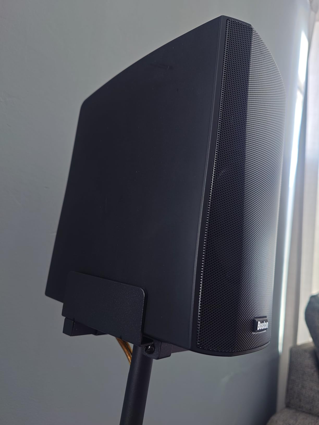 PERLESMITH Universal Floor Speaker Stands for Surround Sound up to 22LB, 27.56 Inch Bookshelf Speaker Stand for Klipsch, Polk, Yamaha & Other Large Satellite, Bookshelf Speakers, Studio Monitors, 2P customer photo 2