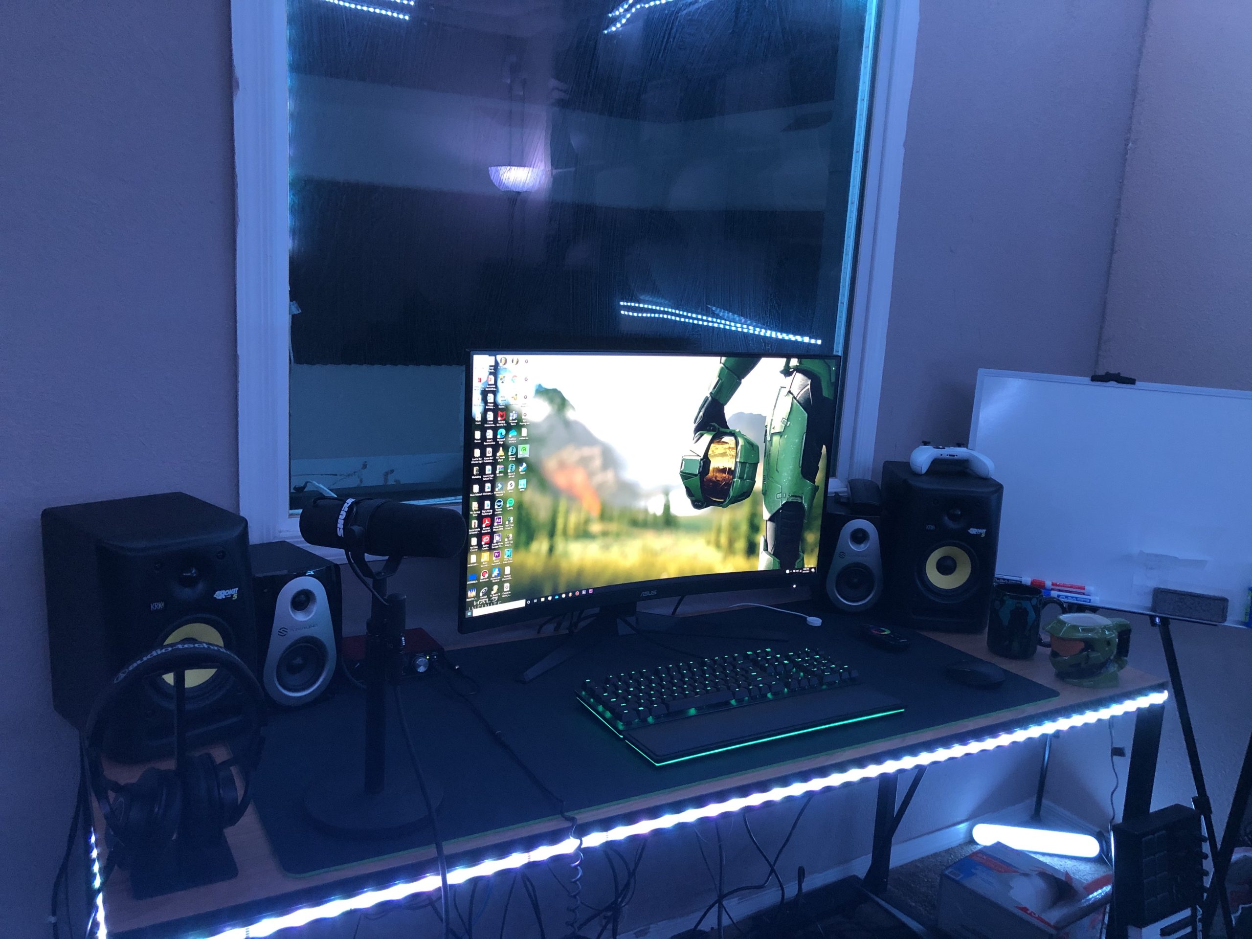 ASUS TUF 32 Inch Curved Gaming Monitor - QHD (2560 x 1440), 165Hz (Supports 144Hz), 1ms, Extreme Low Motion Blur, Speaker, FreeSync Premium, VESA Mountable, DisplayPort, HDMI - VG32VQ1B customer photo 1