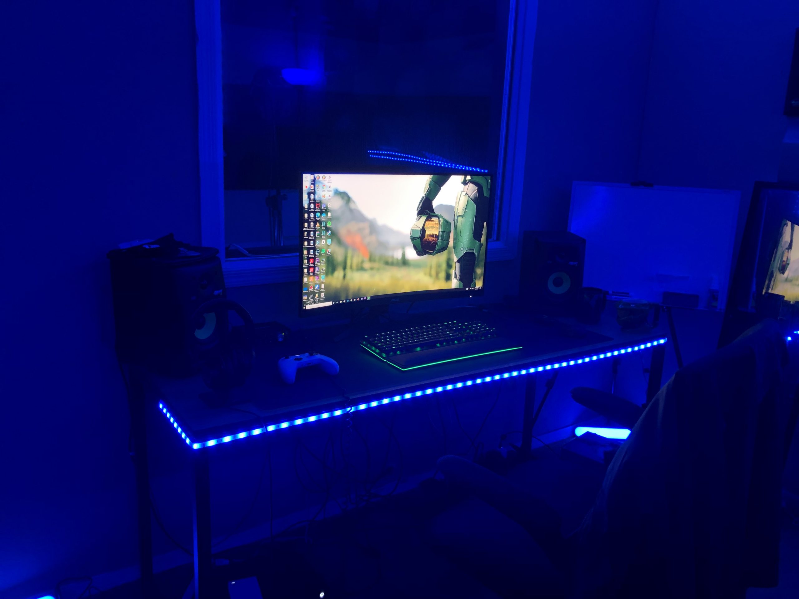 ASUS TUF 32 Inch Curved Gaming Monitor - QHD (2560 x 1440), 165Hz (Supports 144Hz), 1ms, Extreme Low Motion Blur, Speaker, FreeSync Premium, VESA Mountable, DisplayPort, HDMI - VG32VQ1B customer photo 2
