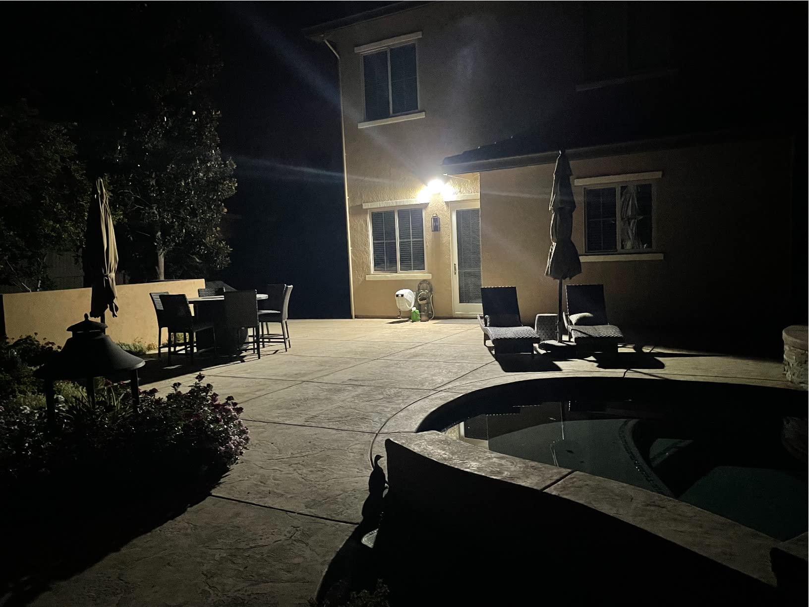 LE Solar Lights for Outside, Solar Lights Outdoor with Motion Sensor, WL4000 High Brightness, 3 Adjustable Heads 270° Wide Lighting Angle, IP65 Waterproof, Wireless Wall Lamp for Yard Garage, 2 Packs customer photo 1