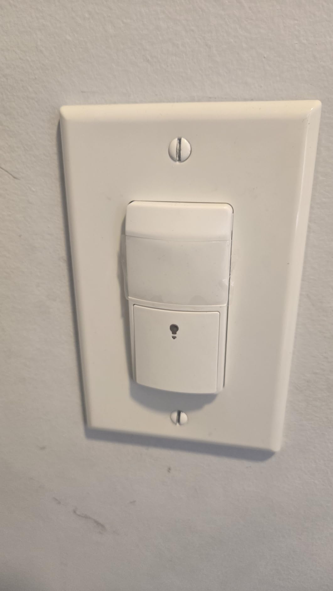 TOPGREENER PIR Motion Sensor Light Switch, No Neutral No Ground Wire, 2 Pack | Occupancy & Vacancy Sensor Switch, Operable Without Ground Wire, Single Pole, UL listed, Wall Plate Included, TDOS5-HL-W, White customer photo 1