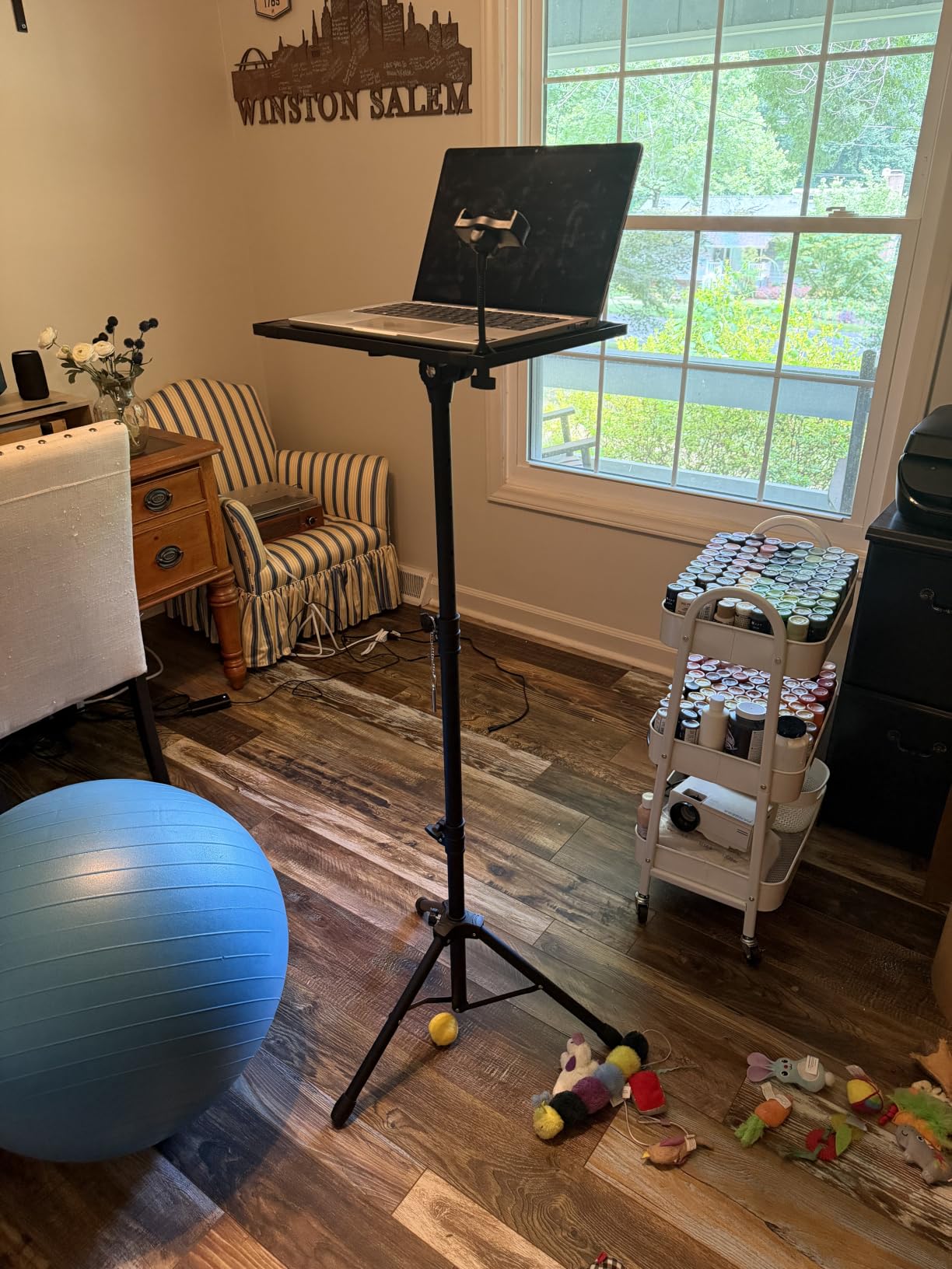 Projector Stand Tripod Adjustable, Laptop Height from 23.5 to 46.5 inches with Gooseneck Phone Holder, Floor for Office, Home, Stage, Studio, DJ Racks Holder Mount customer photo 2