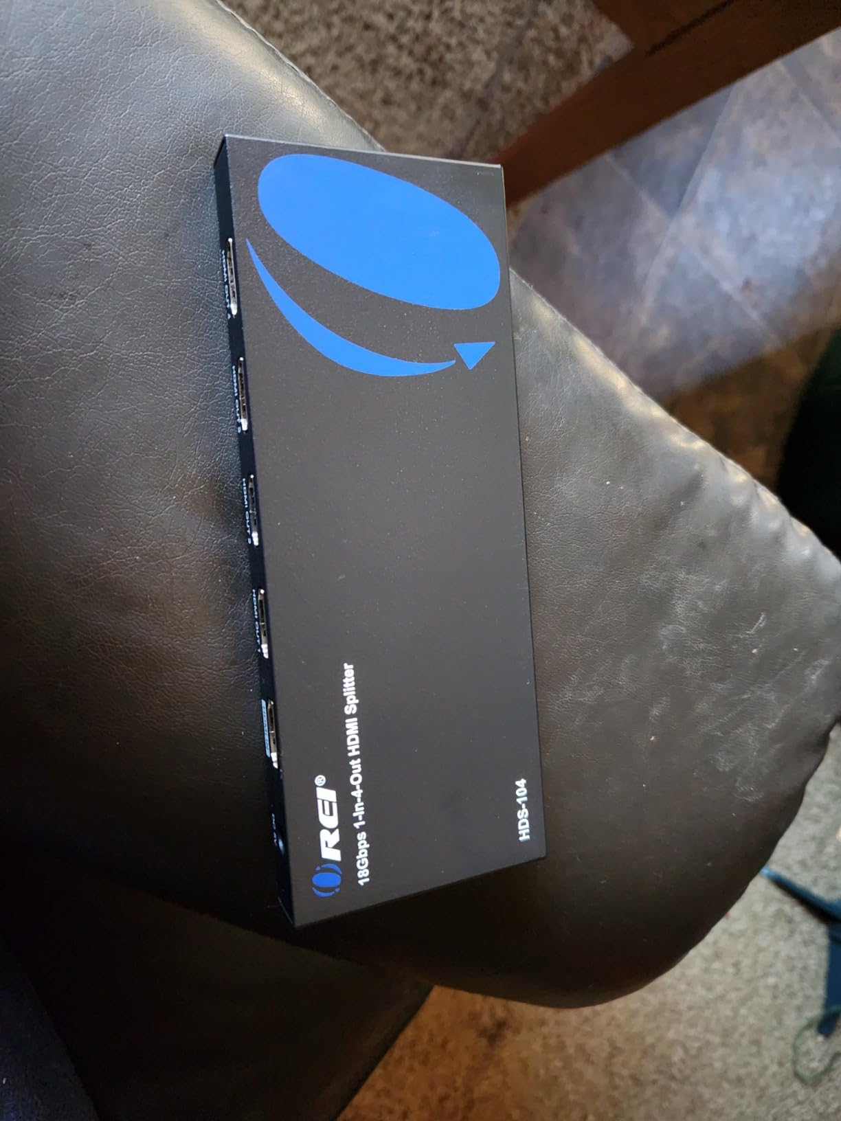 OREI 8K 2x1 HDMI Switch 4K@120hz - Auto HDMI Selector 48Gbps High Resolution Switch Between 2 Inputs Perfect for Gaming, PS5, Xbox, HDR10, Dolby Vision | hdmi switch 2 in 1 out, hdmi 2.1 switch 4k 120hz, 48Gbps, HDR10, Dolby Vision, PS5/Xbox, IR Remote customer photo 2