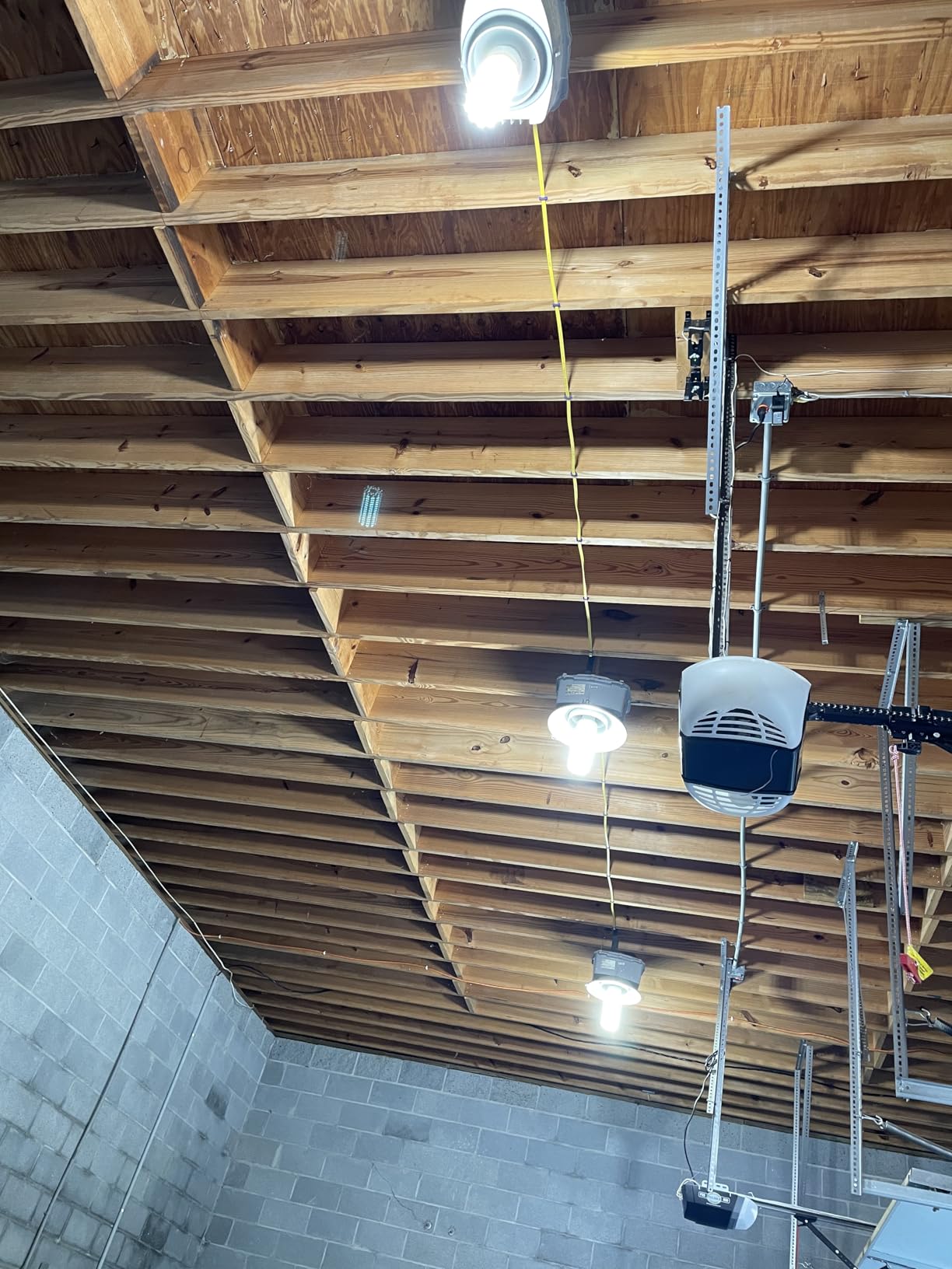 1000W Equivalent LED Corn Bulb, Led Corn light bulbs 15000 Lumen 5000K Daylight White Lamp,E26/E39 Medium Mogul Base,2-Pack 100W Large Area Lights For Outdoor Indoor Garage Warehouse High Bay Lighting customer photo 1