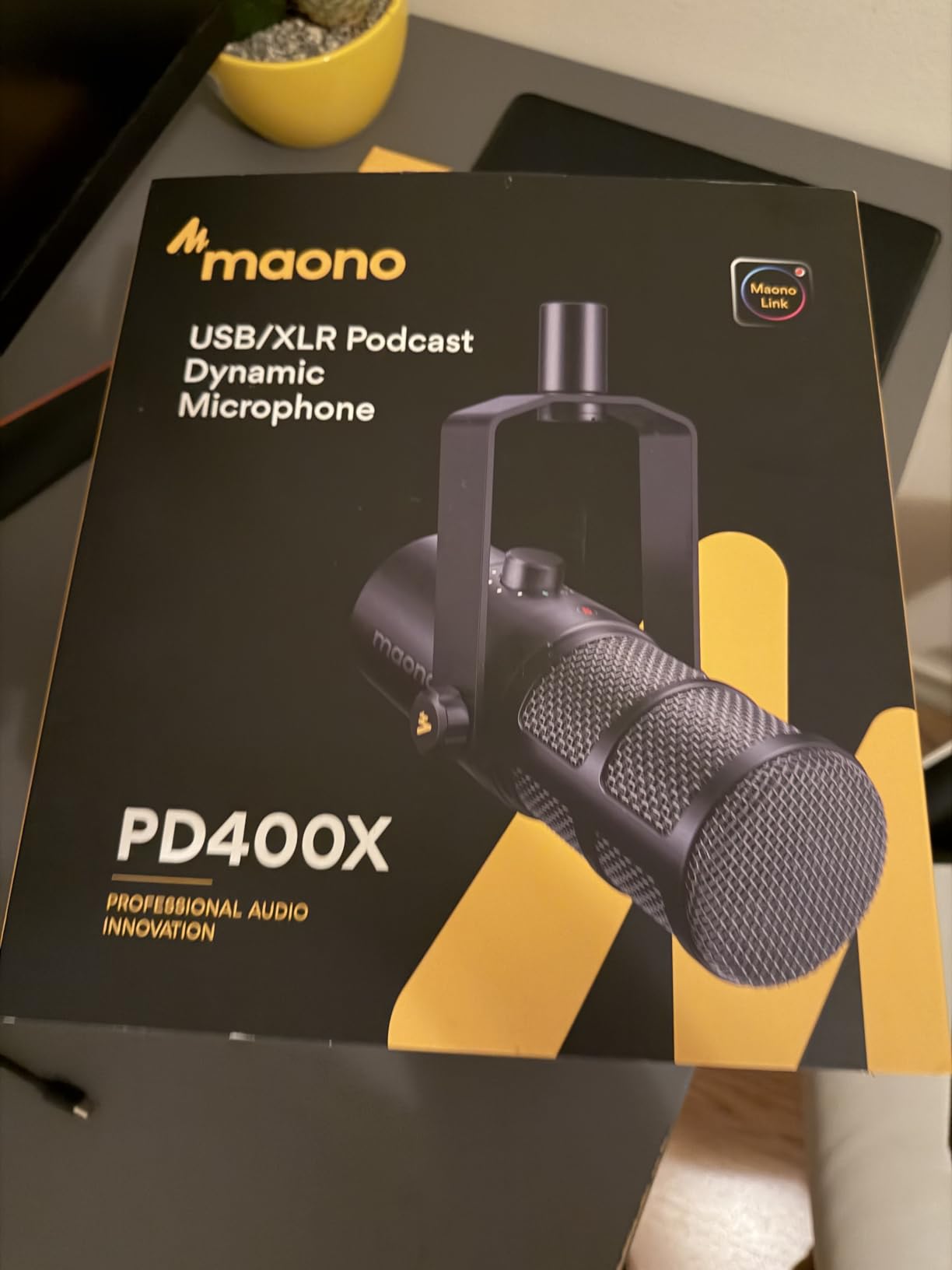 MAONO PD400X Dynamic Microphone, USB/XLR Podcast PC Mic with Software customer photo 1