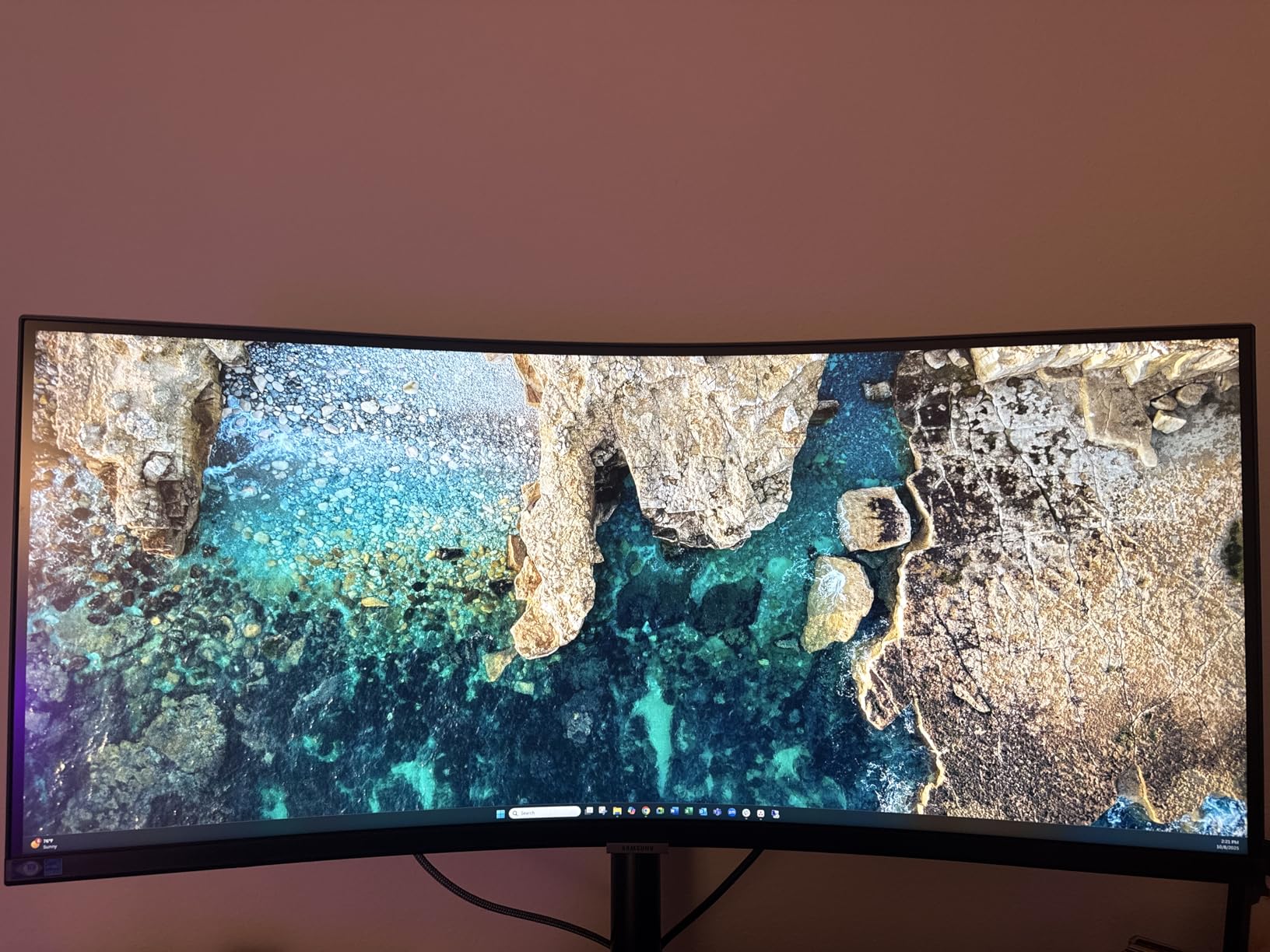 SAMSUNG Viewfinity S65UA Series 34-Inch Ultrawide QHD Curved Monitor, 100Hz, USB-C, HDR10, Height Adjustable Stand, TUV-certified Intelligent Eye Care (LS34A654UBNXGO) customer photo 2