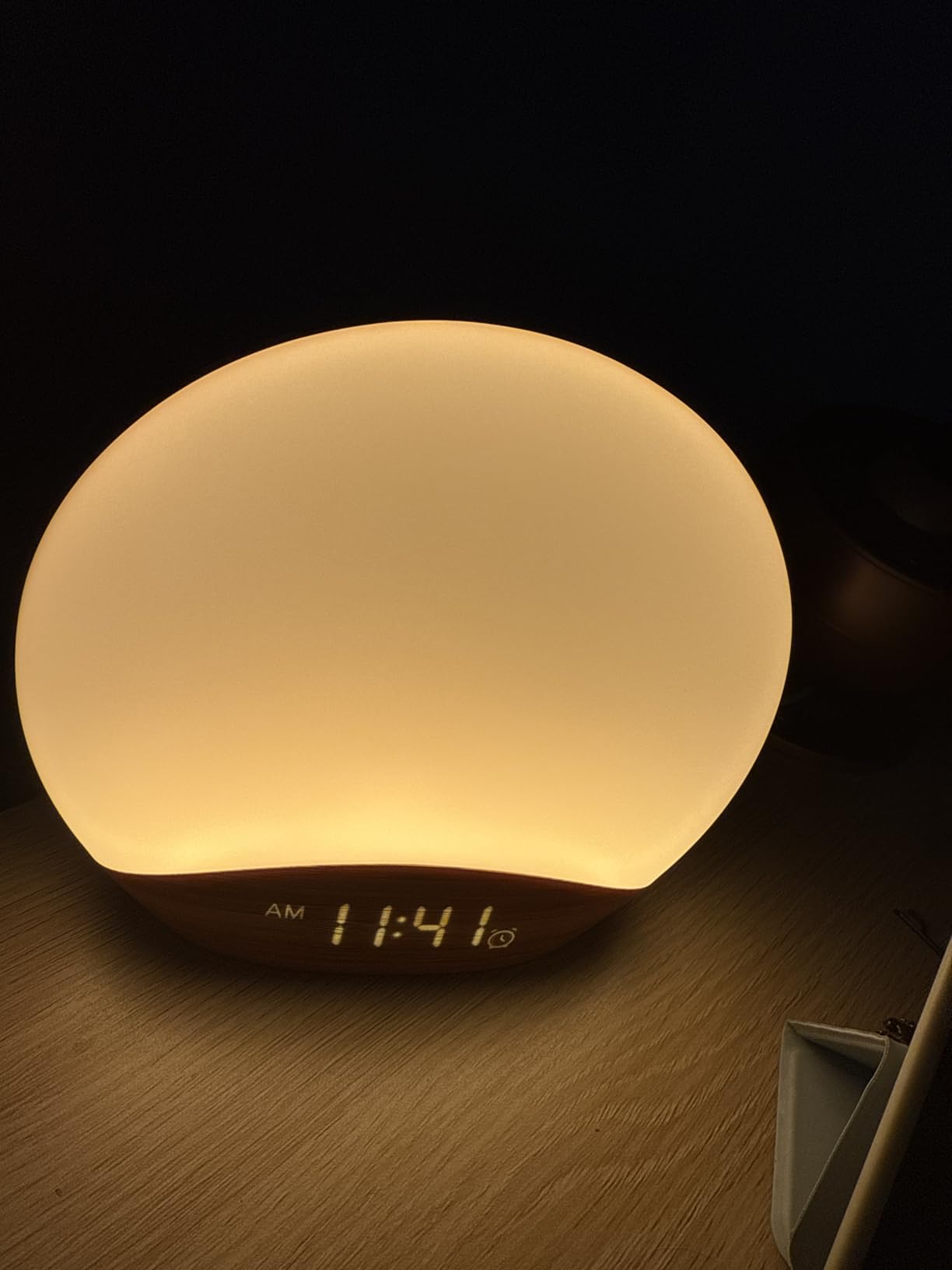 REACHER Wood Grain Sunrise Alarm Clock and Sound Machine Nightlight, Digital Dimmable Clock for Bedroom, 26 Sleep Sounds, White Noise Machine for Baby, Adults, Wake Up Light Alarm Clock for Kids customer photo 2