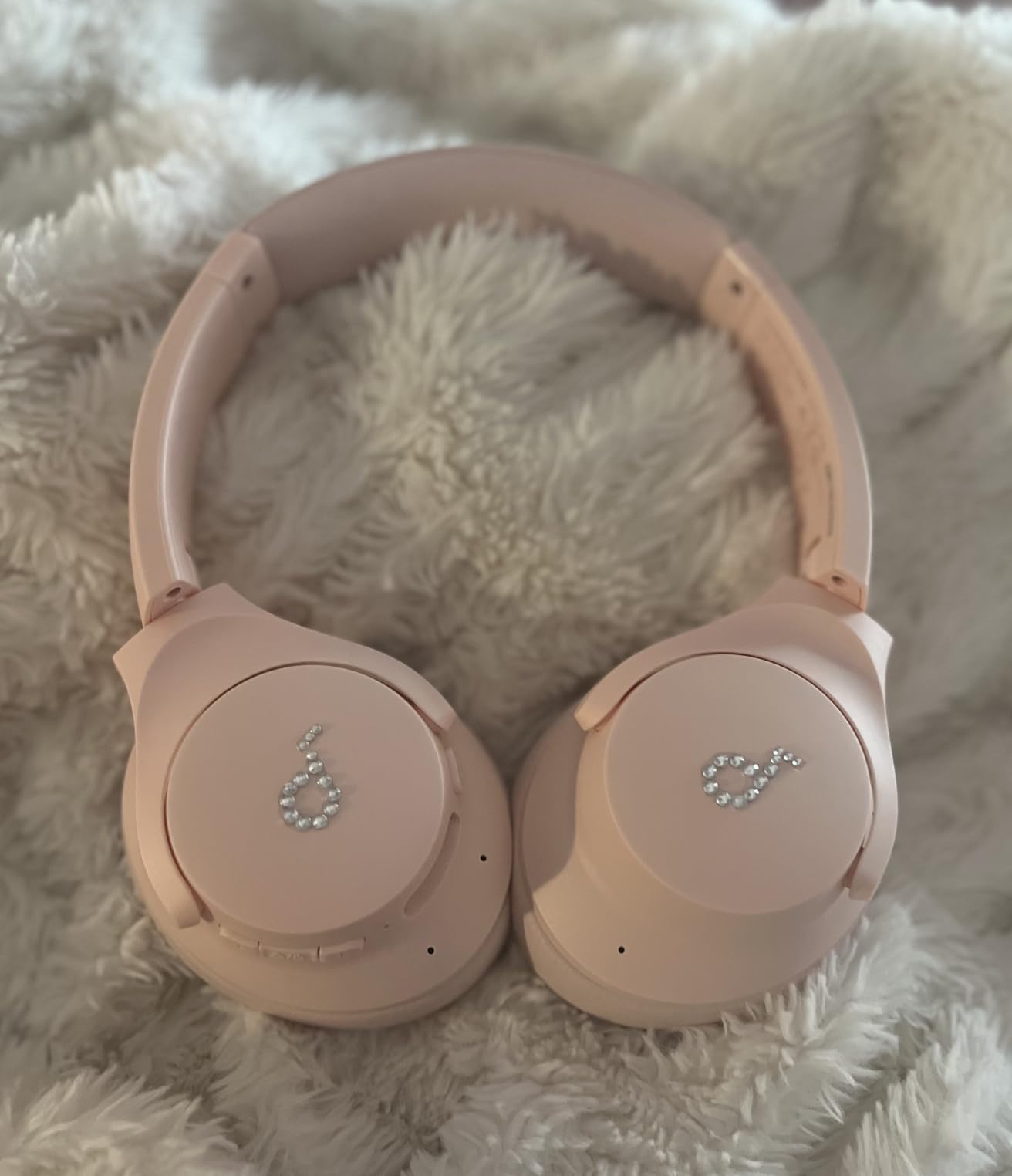 Soundcore by Anker Q20i Hybrid Active Noise Cancelling Headphones, Black customer photo 1