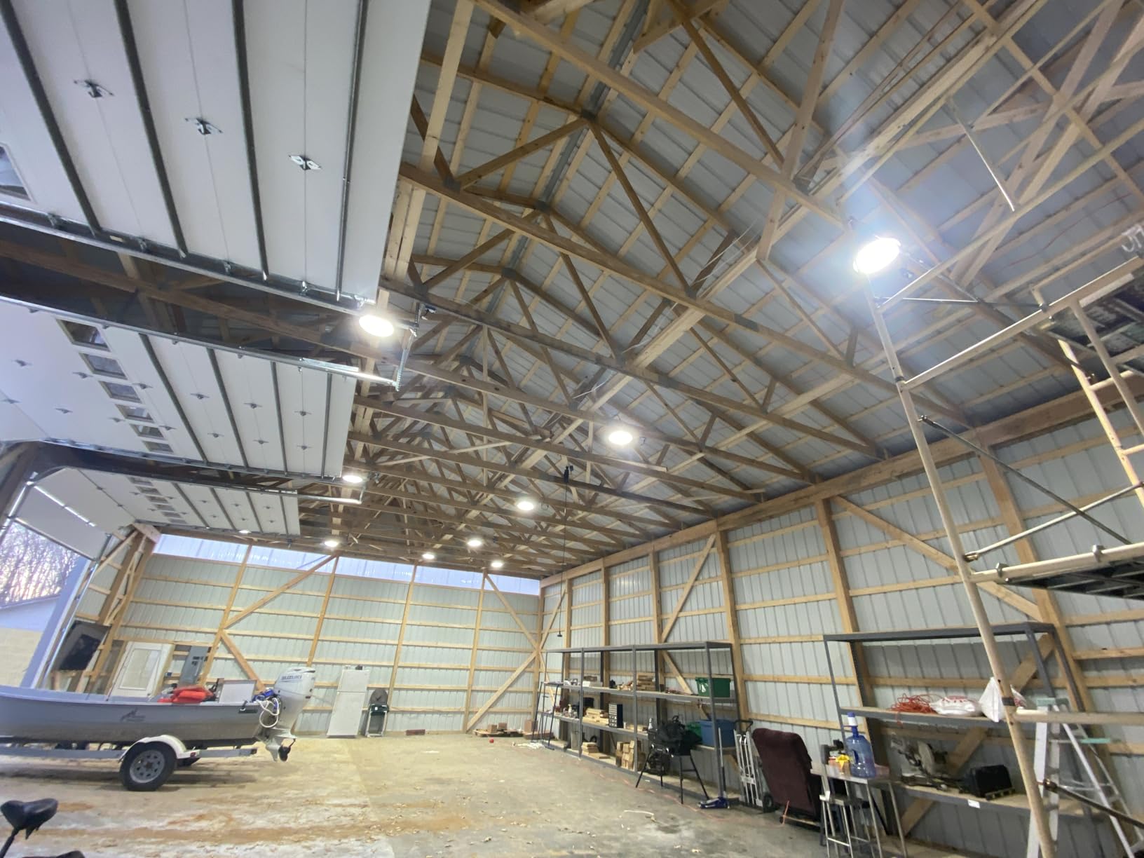 Amico 6 Pack UFO LED High Bay Light 200W 28000lm 5000K, UL Listed | US Hook 5' Cable, Alternative to 650W MH/HPS, High Bay LED Shop Light for Workshop Warehouse Barn Commercial Lighting Fixture customer photo 2
