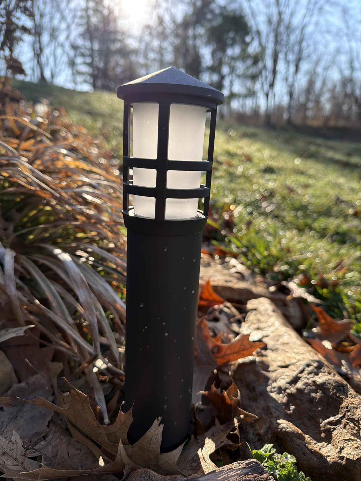 SUNVIE 12-Pack Low Voltage Landscape Pathway Lights 3W Outdoor Landscape Lighting 3000K 12-24V LED Bollard Path Lights Wired CRI 90+ Aluminum Pathway Lighting for Walkway Yard Garden, ETL Listed Cord customer photo 2