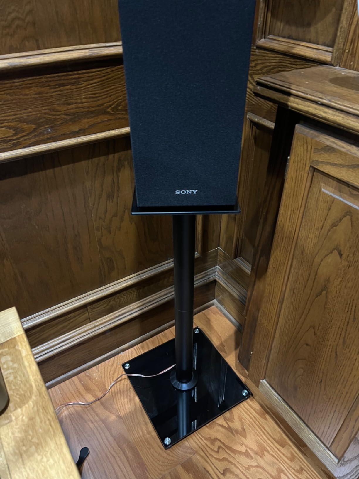 Rfiver Upgraded 45 Swivel Speaker Stands Pair for Surround Sound, Heavy Duty 28 Inch Bookshelf Speaker Stand Each Holds 22lbs Large Speaker, Floor Speaker Stand Built-in Cable Management, 1 Pair customer photo 2