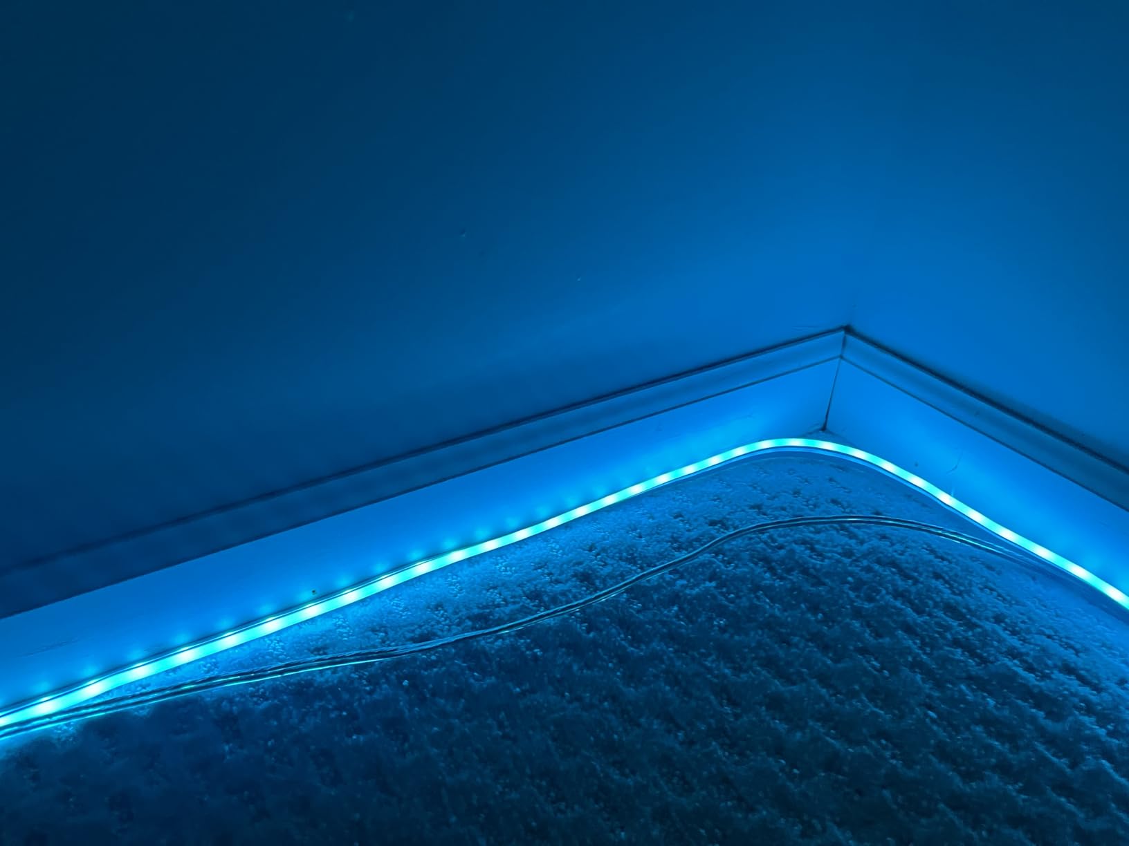 AILBTON Led Neon Rope Lights 100Ft, Flexible, Control with App/Remote, Multiple Modes, IP65 Outdoor RGB Waterproof, Music Sync Gaming Strip Lights for Bedroom Indoor customer photo 2