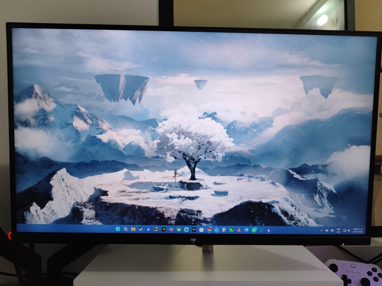 KTC 32 Inch Curved Gaming Monitor, FHD 1080P 165Hz PC Monitor, 1500R, FreeSync Premium customer photo 2