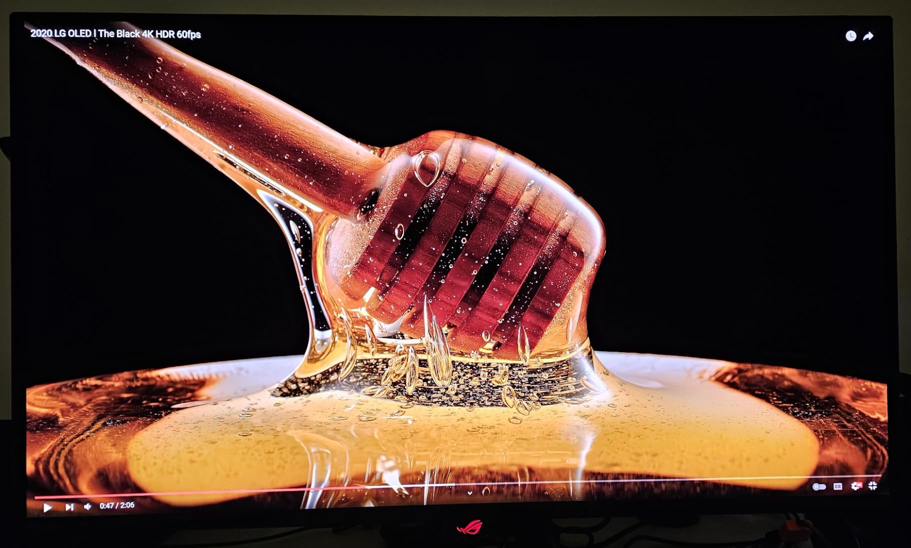 ASUS ROG PG32UCDM 32 Inch 4K 240Hz OLED Gaming Monitor QD-OLED UHD, Custom Heatsink, 0.03ms, G-SYNC Compatible, USB-C 90W, True 10-bit, Graphene Film, 99% DCI-P3, for PS5 and Xbox customer photo 2