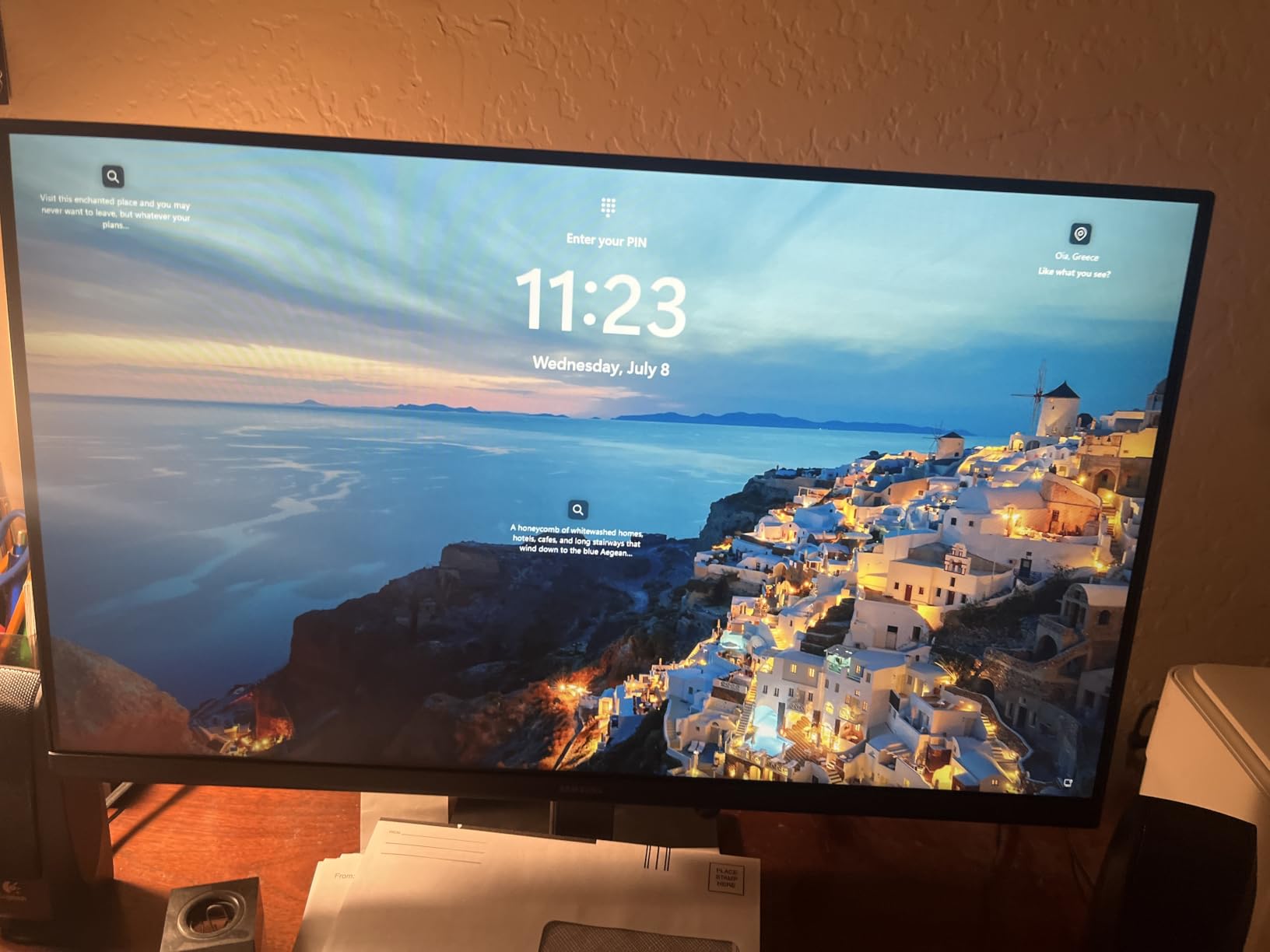 Samsung 32-Inch Flat Computer Monitor, 75Hz, Borderless Display, AMD FreeSync, Game Mode customer photo 1