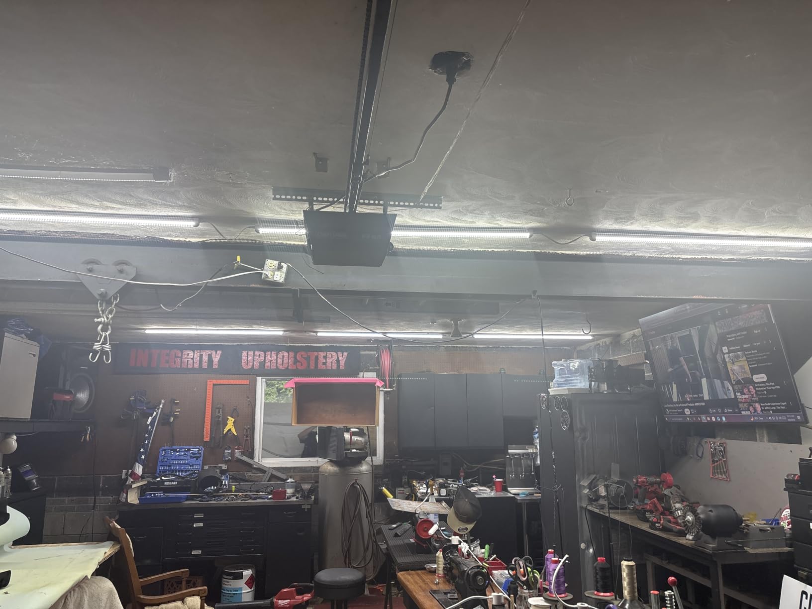10Pack 4FT LED Shop Light - 50W 8000LM 6500K Linkable Clear Cover T8 LED Tube Light for Workshop, Warehouse, Basement - Plug and Play customer photo 1