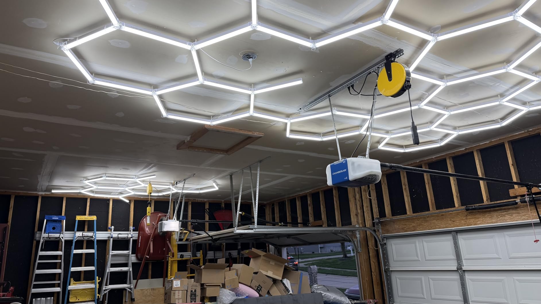 HYPERLITE Gen II Hexagon Garage Lights: 168W 16800LM 5 Grids Hexagon Led Light, 6500K Ultra Bright Honeycomb Hex Lights, Durable Design for Garage, Shop, Basement, Barber, Homegym customer photo 1