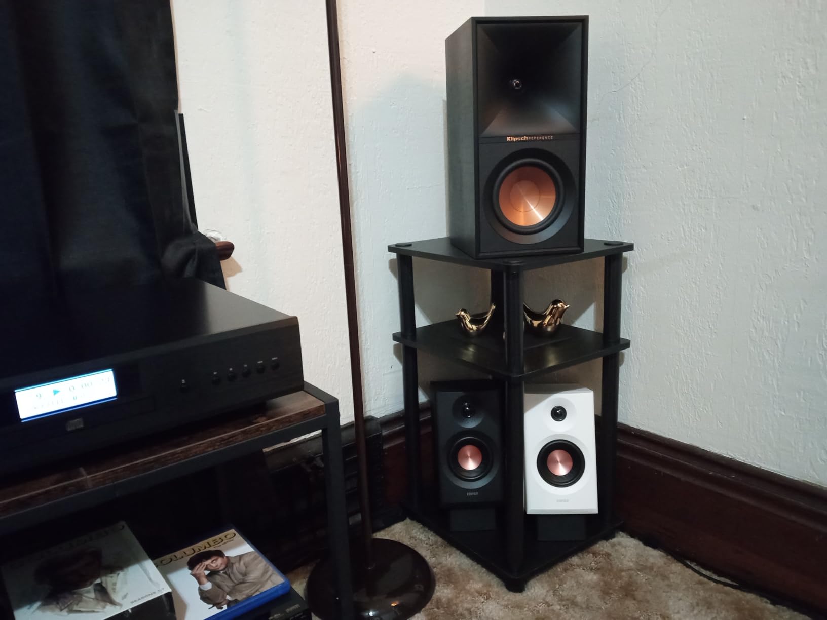 Edifier MR3 Powered Studio Monitor Speakers, Hi-Res Audio Certified Bluetooth V5.4 Active Bookshelf Loudspeakers - Black (Pair) customer photo 1