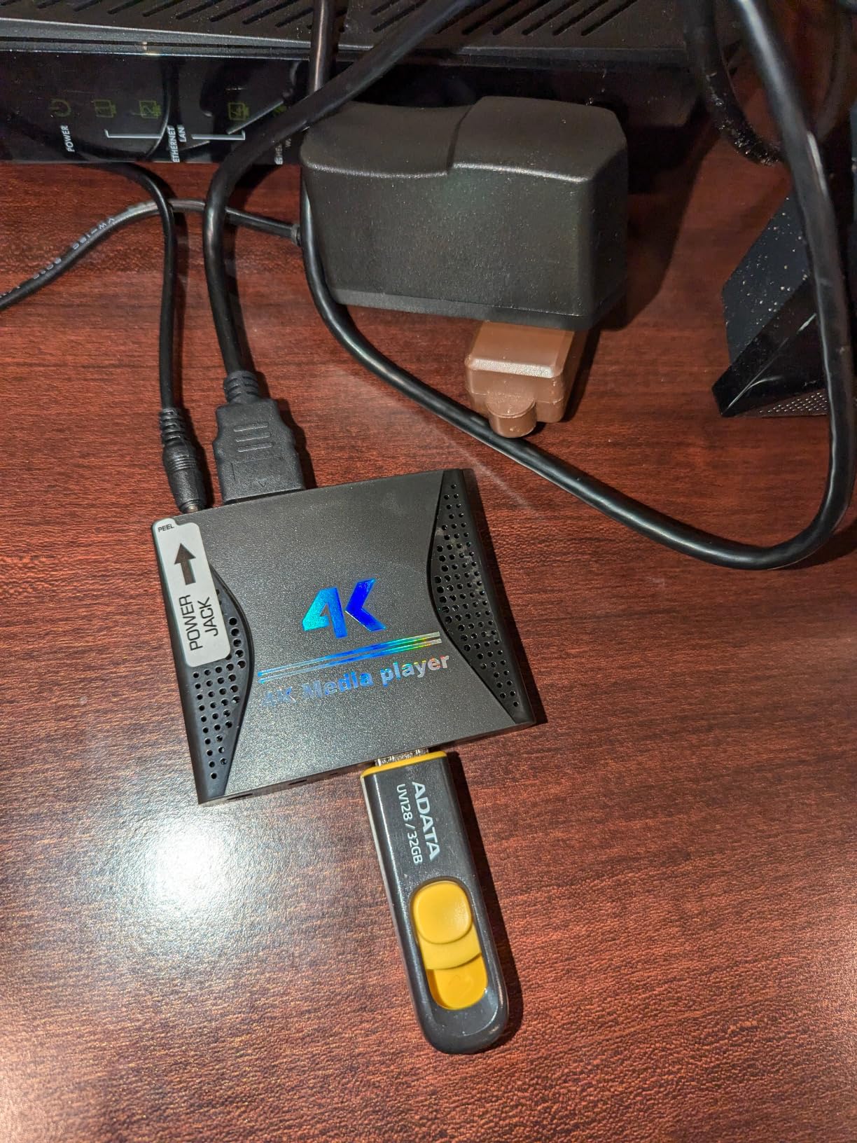 ACEMAX 4K Digital Signage Media Player - Auto Play & Loop USB Videos, No WiFi Needed, Supports USB up to 8TB & MicroSD 1TB, HDMI 4K H.265 Media Player for TV Displays customer photo 1