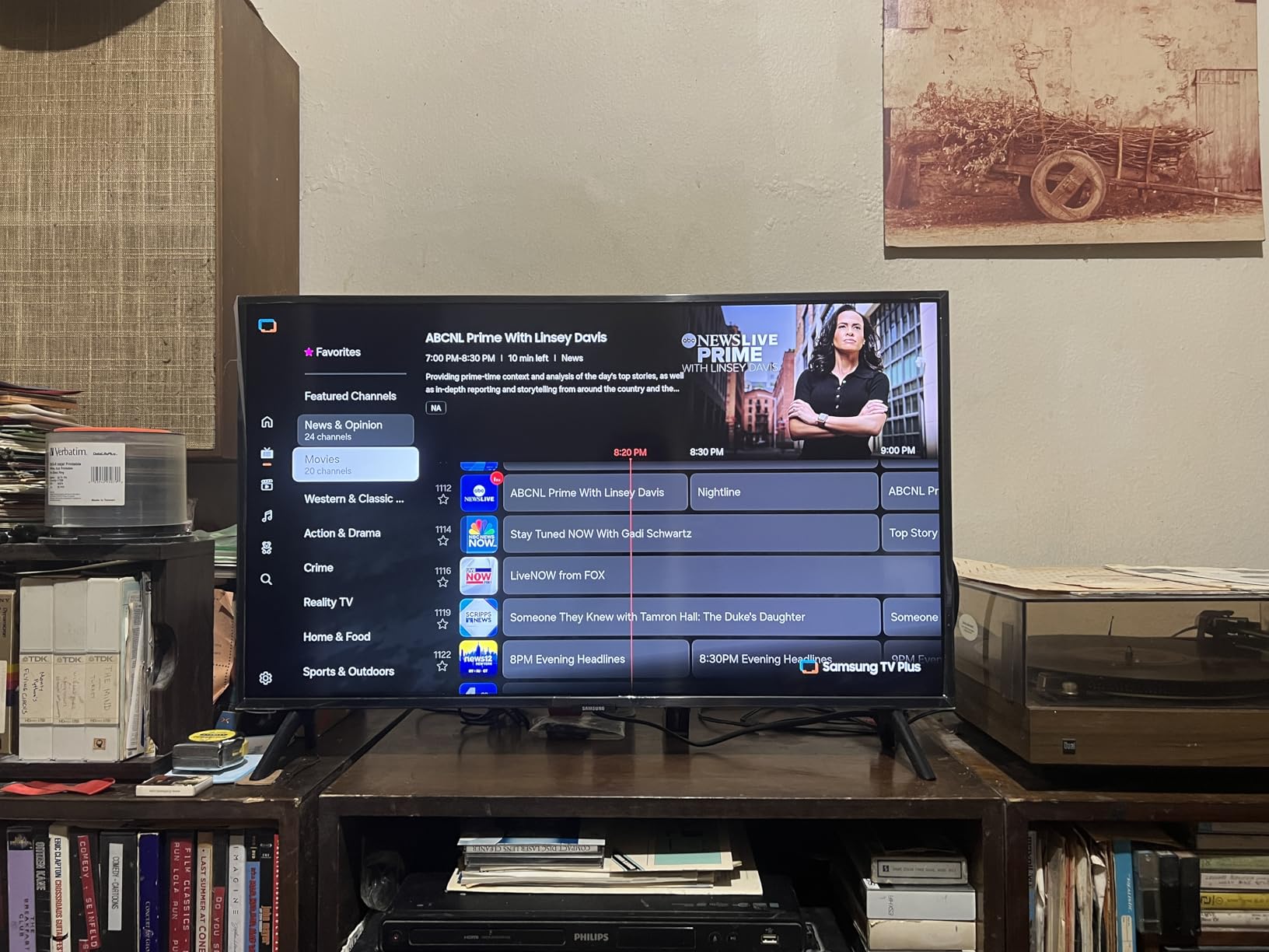 Samsung 43-Inch Class QLED Q8F 4K UHD Smart TV (2025 Model) Q4 AI Processor, 100% Color Volume with Quantum Dot, AirSlim Design, Endless Free Content, Samsung Vision AI, Alexa Built-in customer photo 2