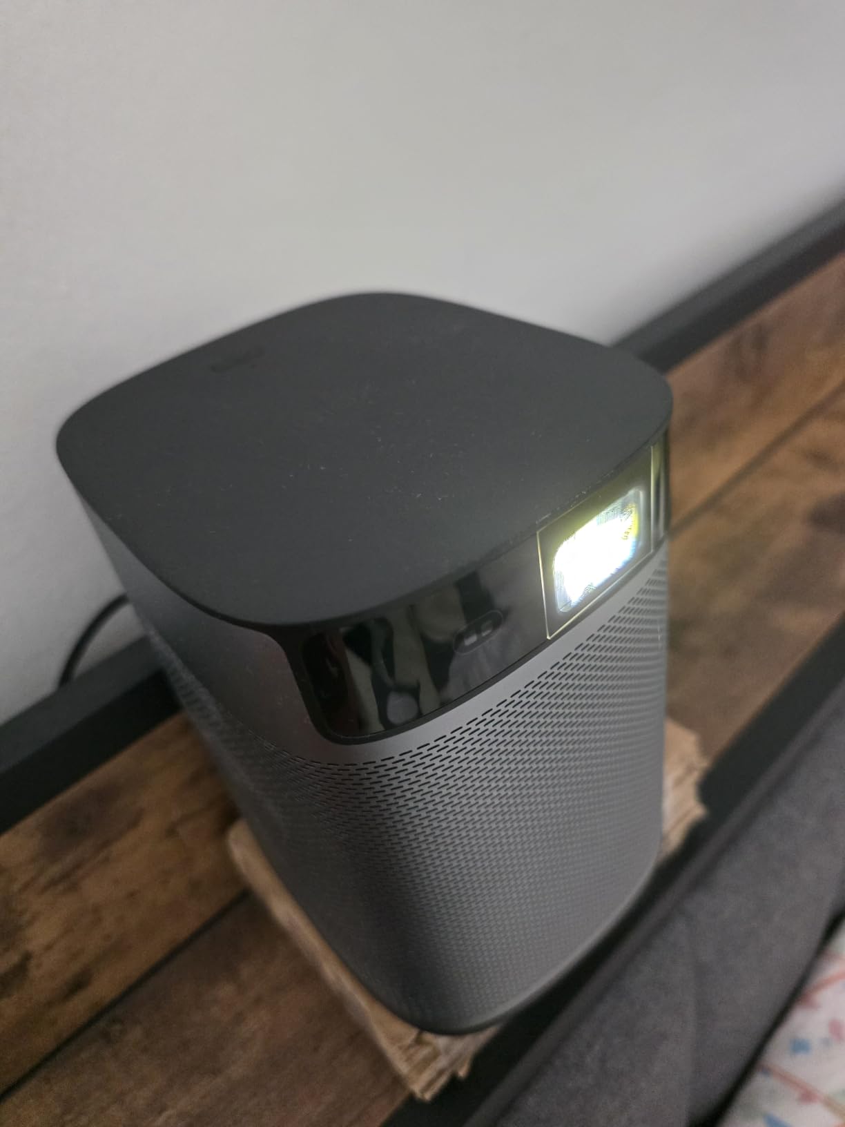 XGIMI MoGo 2 Pro 1080P Portable Projector with Multi-Angle Stand | Google TV with Licensed Netflix, 430 ISO Lumens, 2 x 8W Speakers, Autofocus customer photo 1