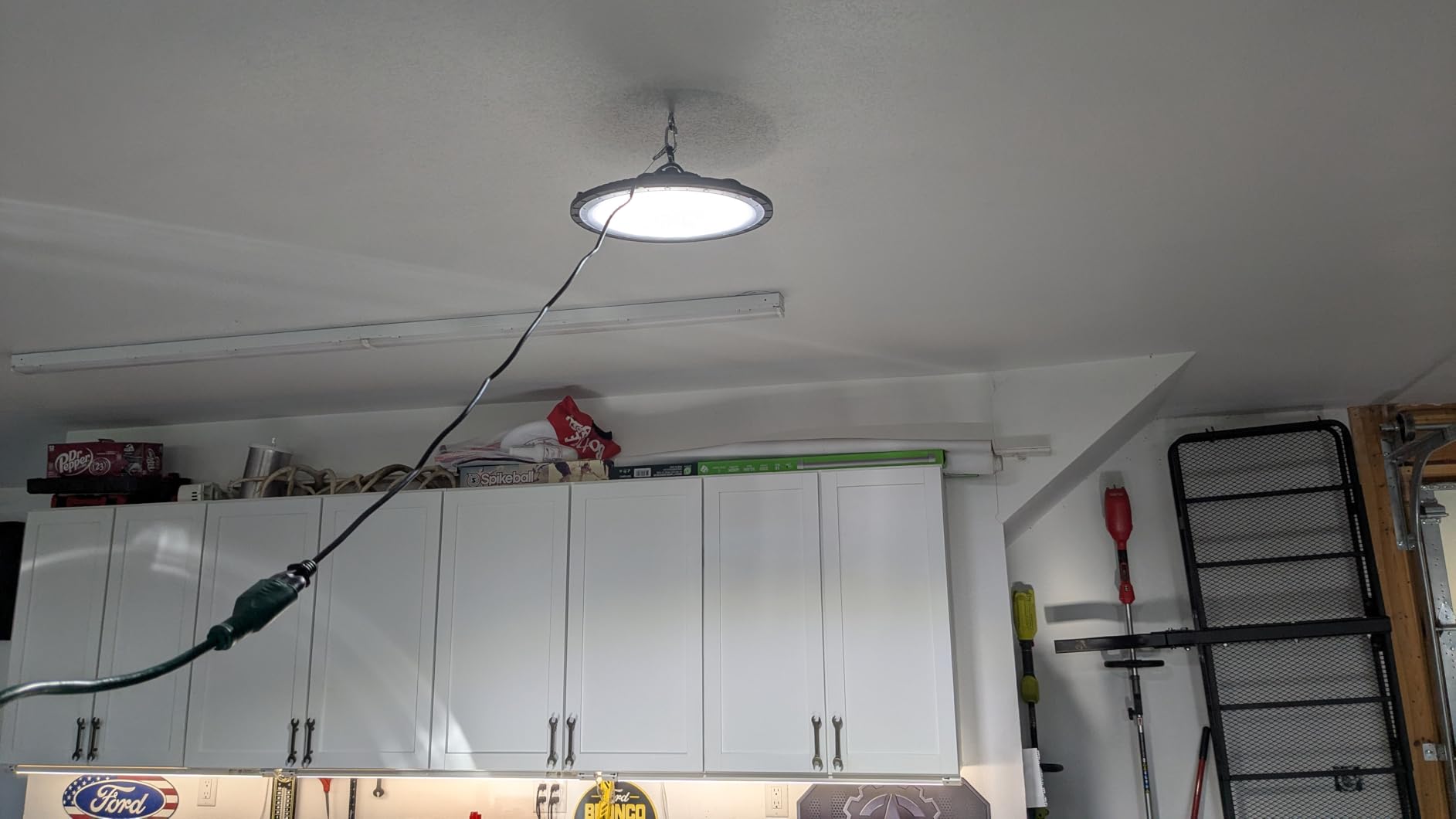 ONLYLUX 10-Pack UFO LED High Bay Light 250W 37500LM, High Bay Led Shop Lights with 5ft US Plug, IP65 Waterproof, 5000K Daylight, 150LM/W Efficiency, Non-Dimmable for Warehouse/Gym/Workshop customer photo 2