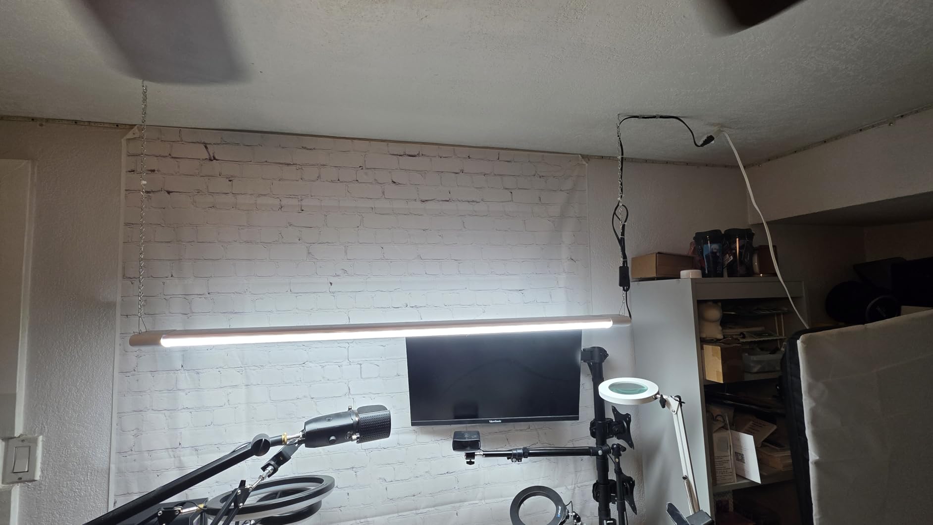 ALUSSO LED Shop Lights 4FT for Garage, 4800LM Adjustable 20W/30W/40W, 5CCT 2700K 3000K 4000K 5000K 6500K, 120V, Warm to Cool Daylight Linkable Shop Lights for Workshop, ETL, 4 Pack customer photo 2