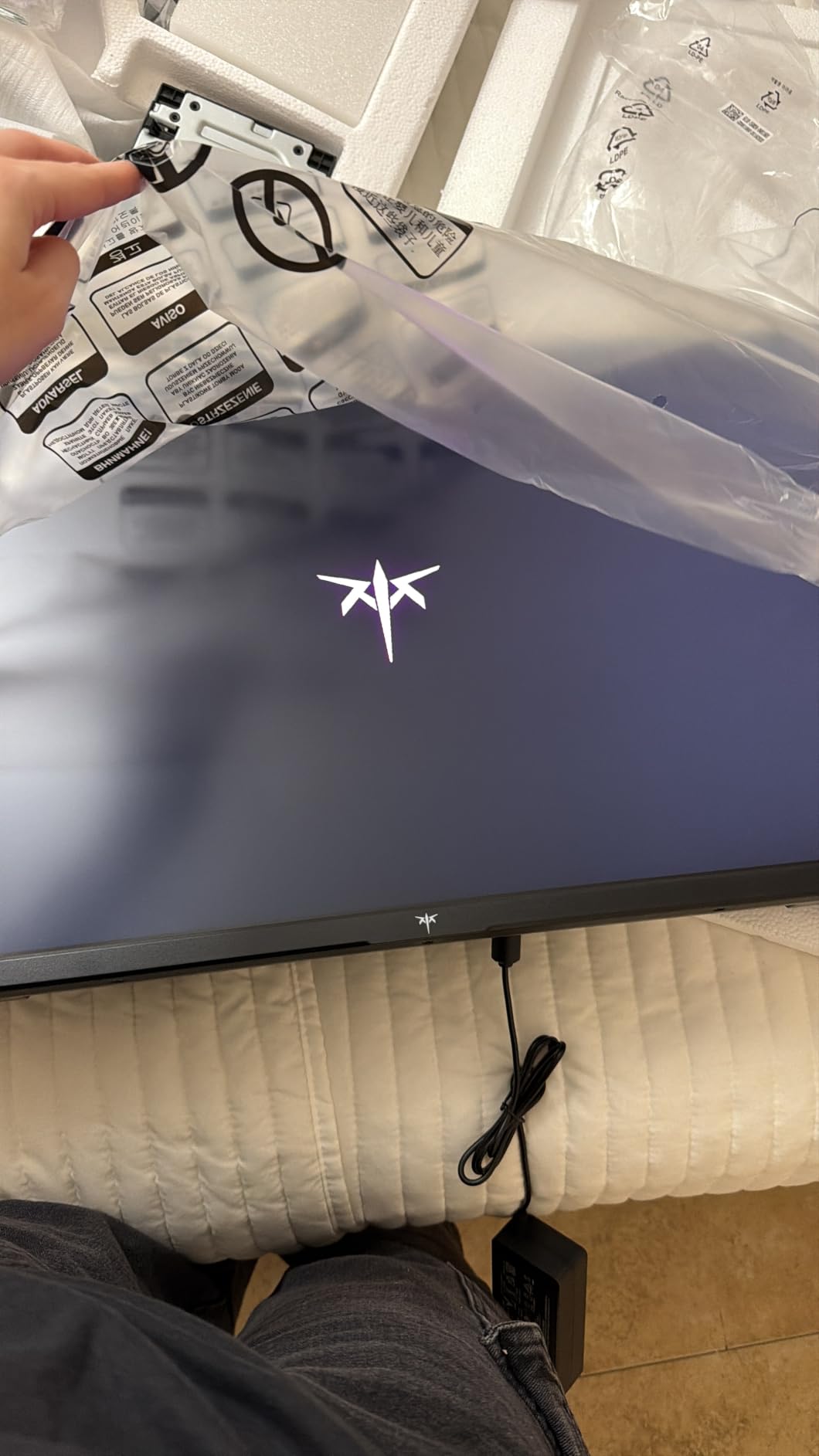 KTC 32 Inch 4K Gaming Monitor, 165Hz UHD (3840x2160P) Fast IPS Screen, 1ms (MPRT), Adaptive Sync, 3000:1 Contrast, 121% sRGB, HDMI 2.1 Display Port 1.4, Tilt/Height Adjustment, VESA Mount, H32P22P customer photo 1