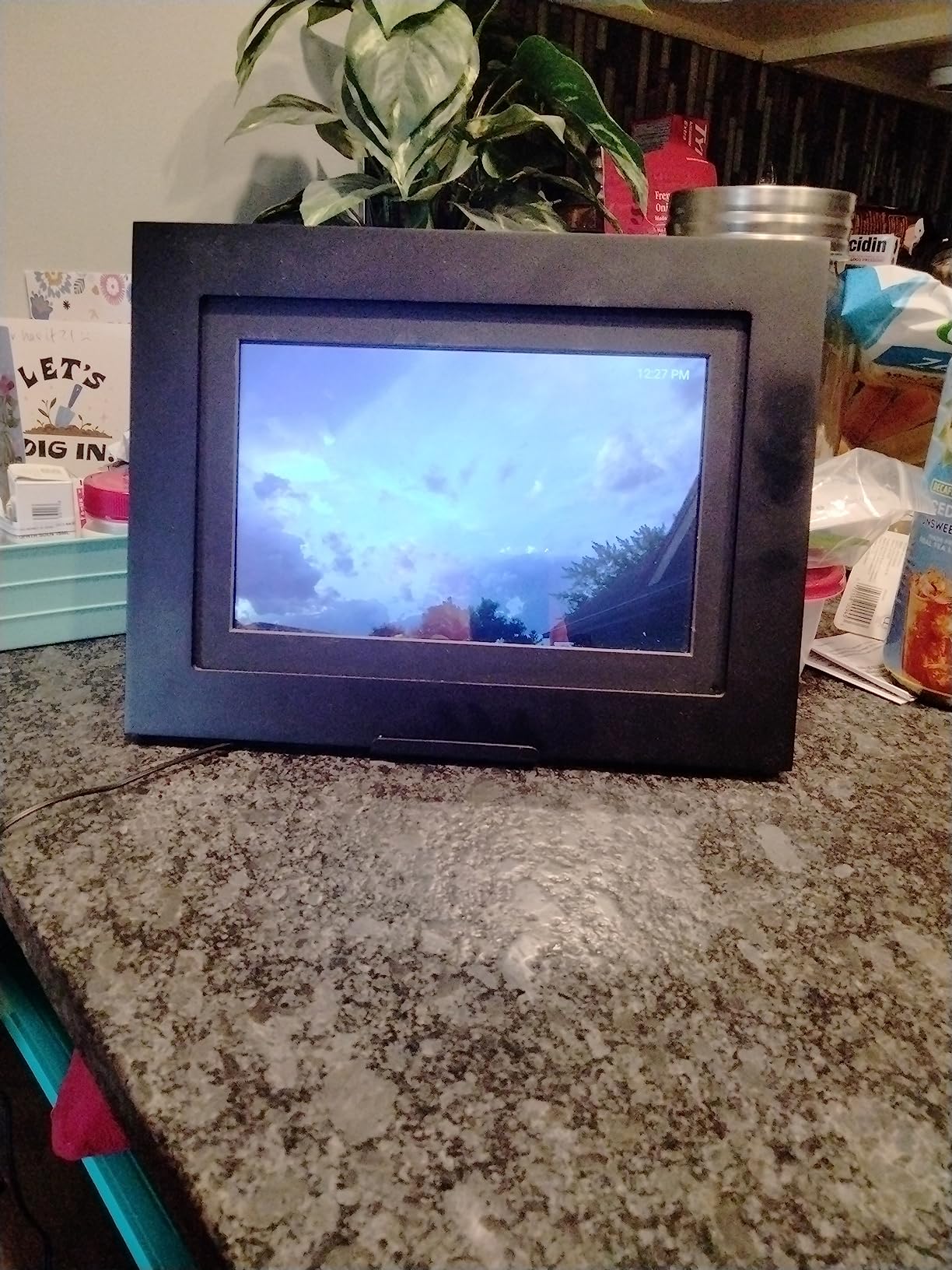Brookstone 10 Inch Wi-Fi Digital Picture Frame with Video Playback - 32GB Smart Photo Frame, Touchscreen Display, Clock, Calendar customer photo 2