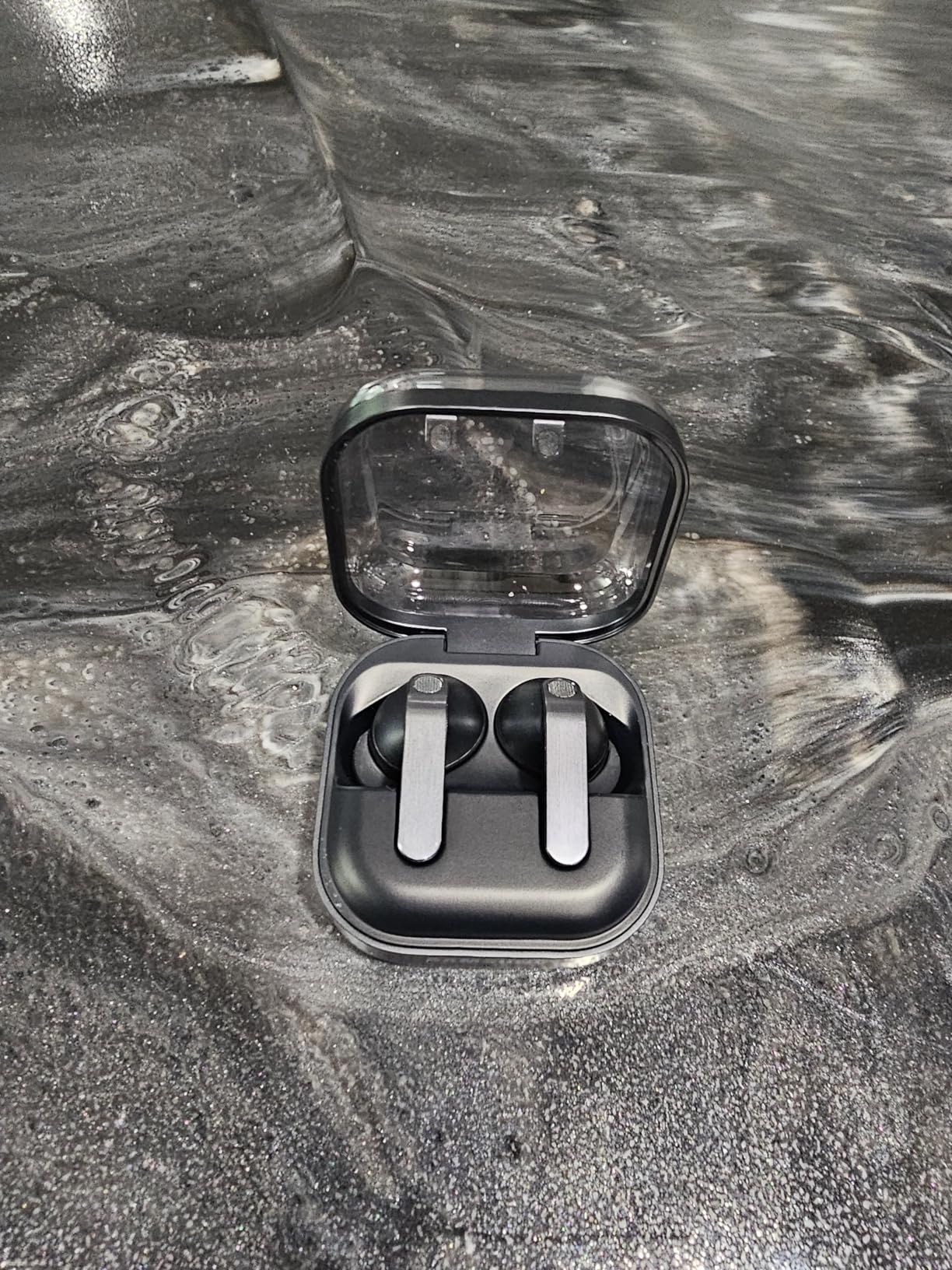 Samsung Galaxy Buds 4 Pro (2026) AI True Wireless Bluetooth Earbuds, Black customer photo 2