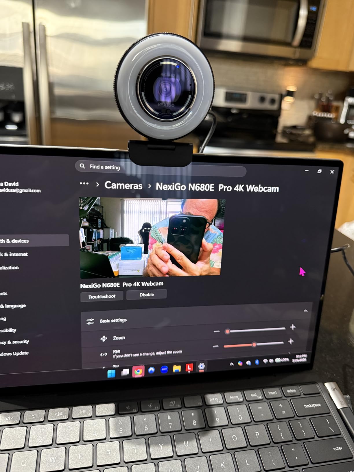 NexiGo N680E Pro 4K Webcam with Ring Light, PDAF Autofocus, 1080p 60FPS, Dual Noise-Canceling Mics, Privacy Shutter customer photo 1