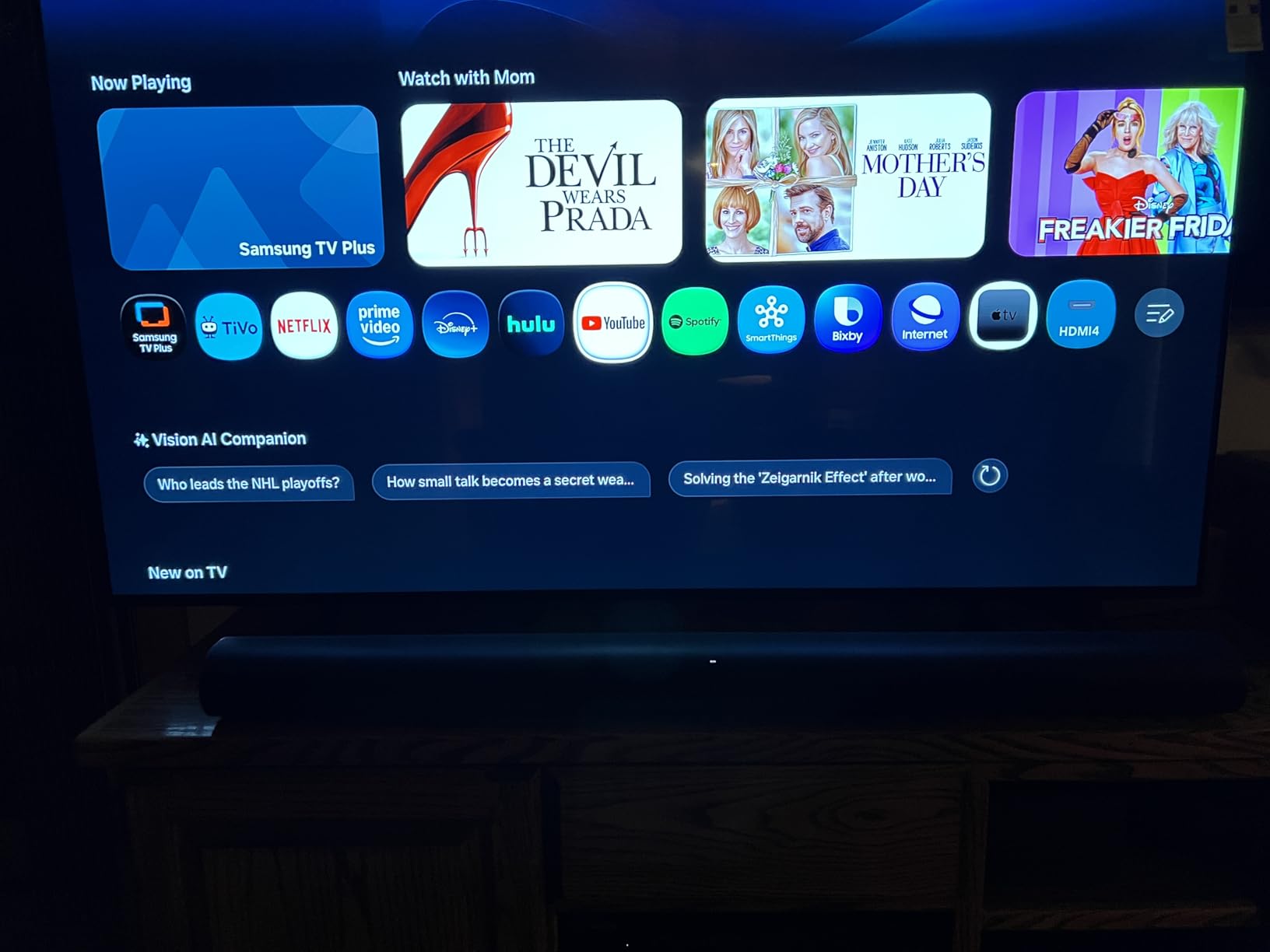Samsung 48-Inch Class OLED S85H Series Samsung Vision AI Smart TV (2026 Model) OLED HDR, NQ4 AI Gen2 Processor, 4K AI Upscaling, Alexa Built-in customer photo 2