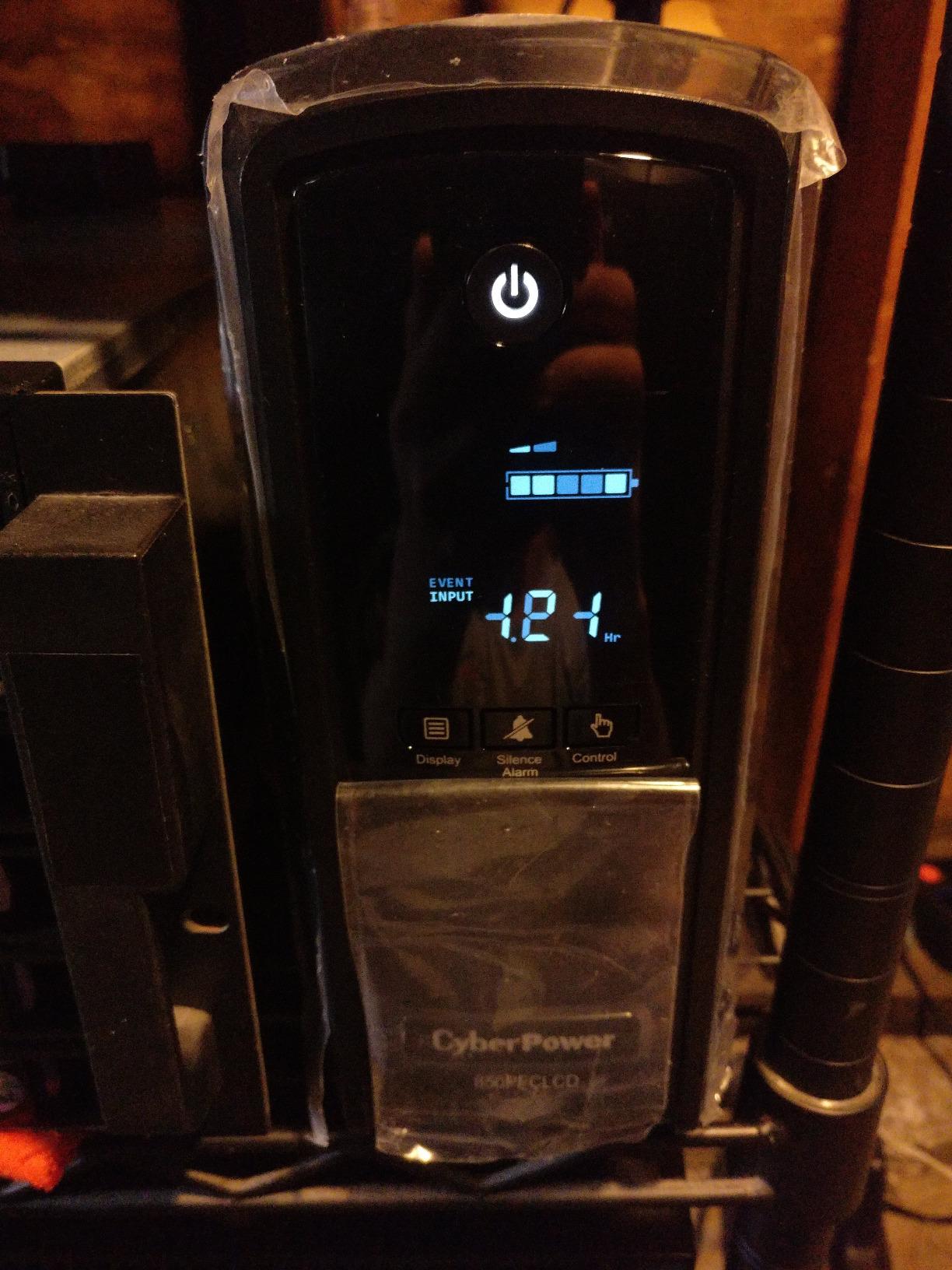 CyberPower CP850PFCLCD PFC Sinewave UPS Battery Backup and Surge Protector, 850VA/510W, 10 Outlets, AVR customer photo 1