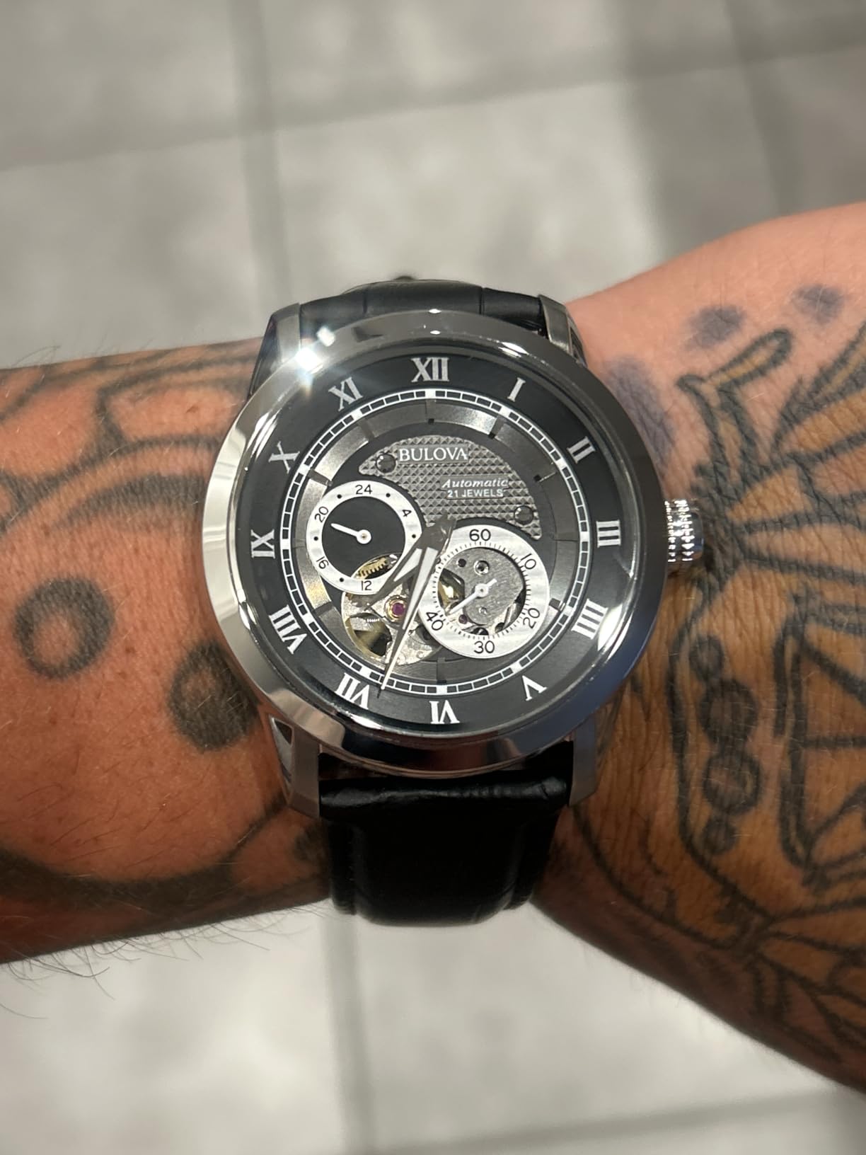 Bulova Men's Classic Sutton 4-Hand Automatic Watch, 24-Hour Sub Dial, Open Aperture, Self-Winding, Exhibition Caseback, Double Curved Mineral Crystal, Luminous Hands, 42mm customer photo 1
