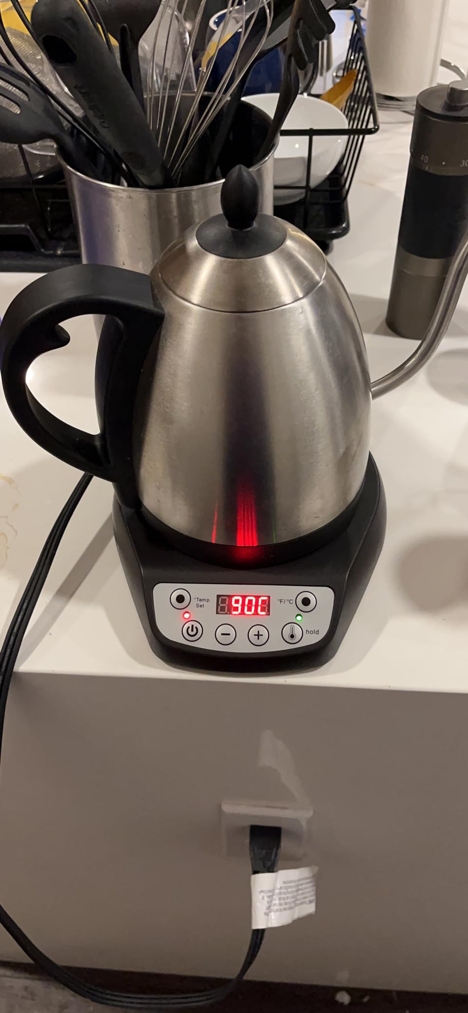 Bonavita 1L Digital Variable Temperature Gooseneck Electric Kettle for Coffee Brew and Tea Precise Pour Control, 6 Preset Temps, Cafe or Home Use, 1200 Watt, LED Panel, Stainless Steel customer photo 1