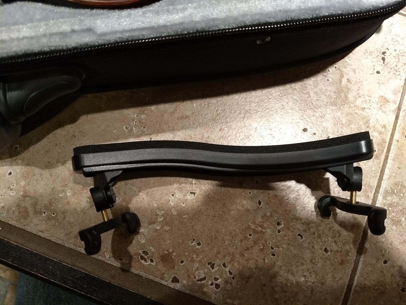 Bunnel Pupil Violin Outfit 4/4 Full Size Clearance By Kennedy Violins - Carrying Case and Accessories Included - Solid Maple Wood and Ebony Fittings RB300 customer photo 1