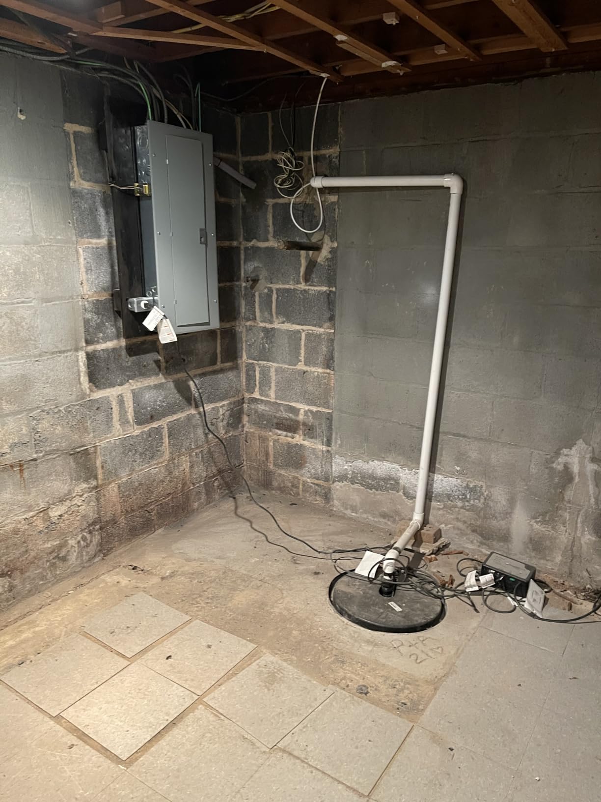 Zoeller 508-0006 AquaNot Spin 508 ProPak - Complete Sump Pump System with M53 Primary Pump & 12 V Battery Backup, Self-Testing, Check Valve & Float Switch - Basement Flood Protection customer photo 2