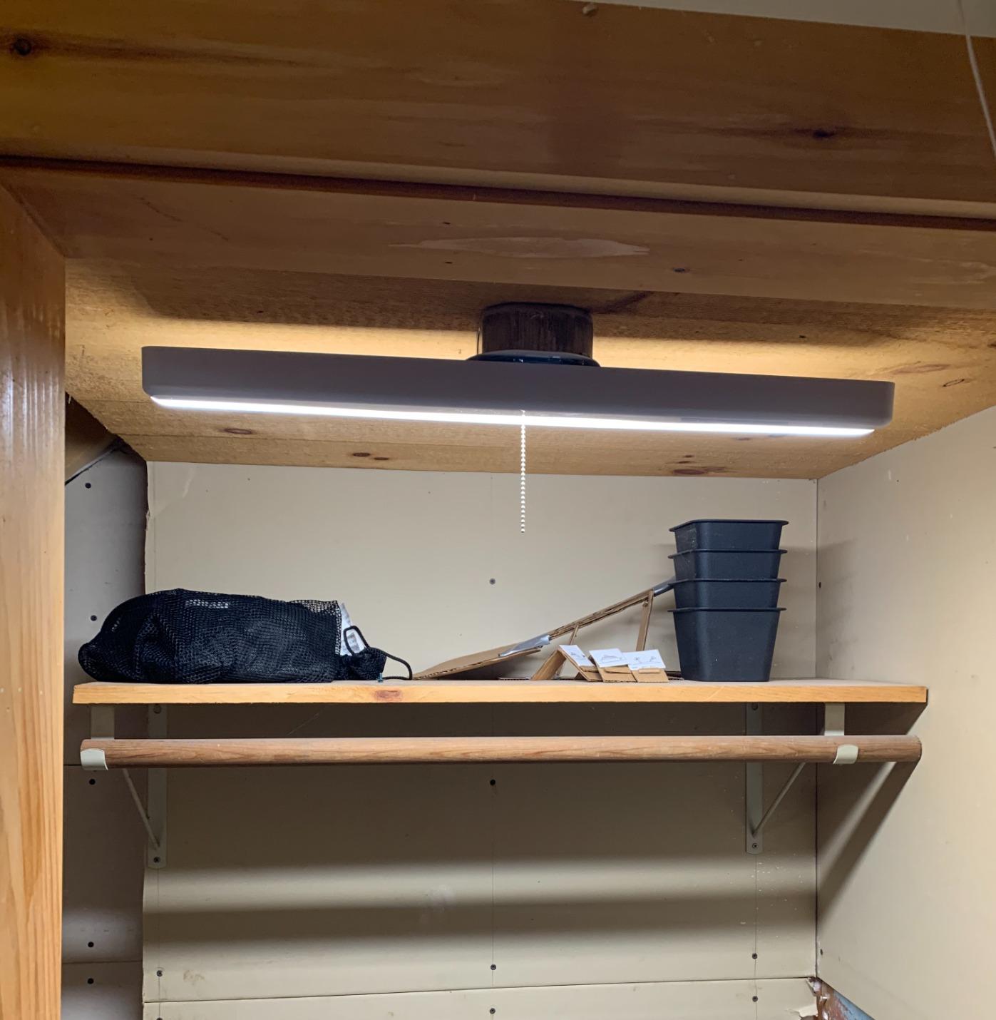 Lithonia Lighting FMMCL 840 S1 M4 4000K LED Flush Mount Closet Light with Pull Chain, White, 7