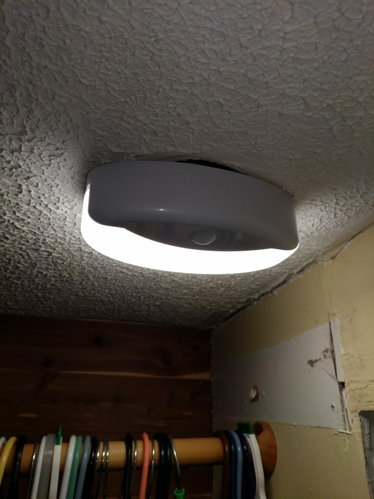 Lithonia Lighting 18