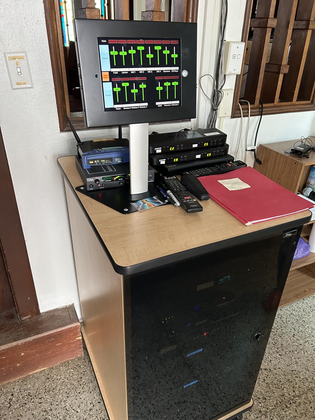 Shure BLX288/PG58 Wireless Microphone System - 14-Hour Battery Life, 300 ft Range, UHF | Includes (2) PG58 Handheld Vocal Mics, Dual Channel Receiver | H10 Band (BLX288/PG58-H10) customer photo 1