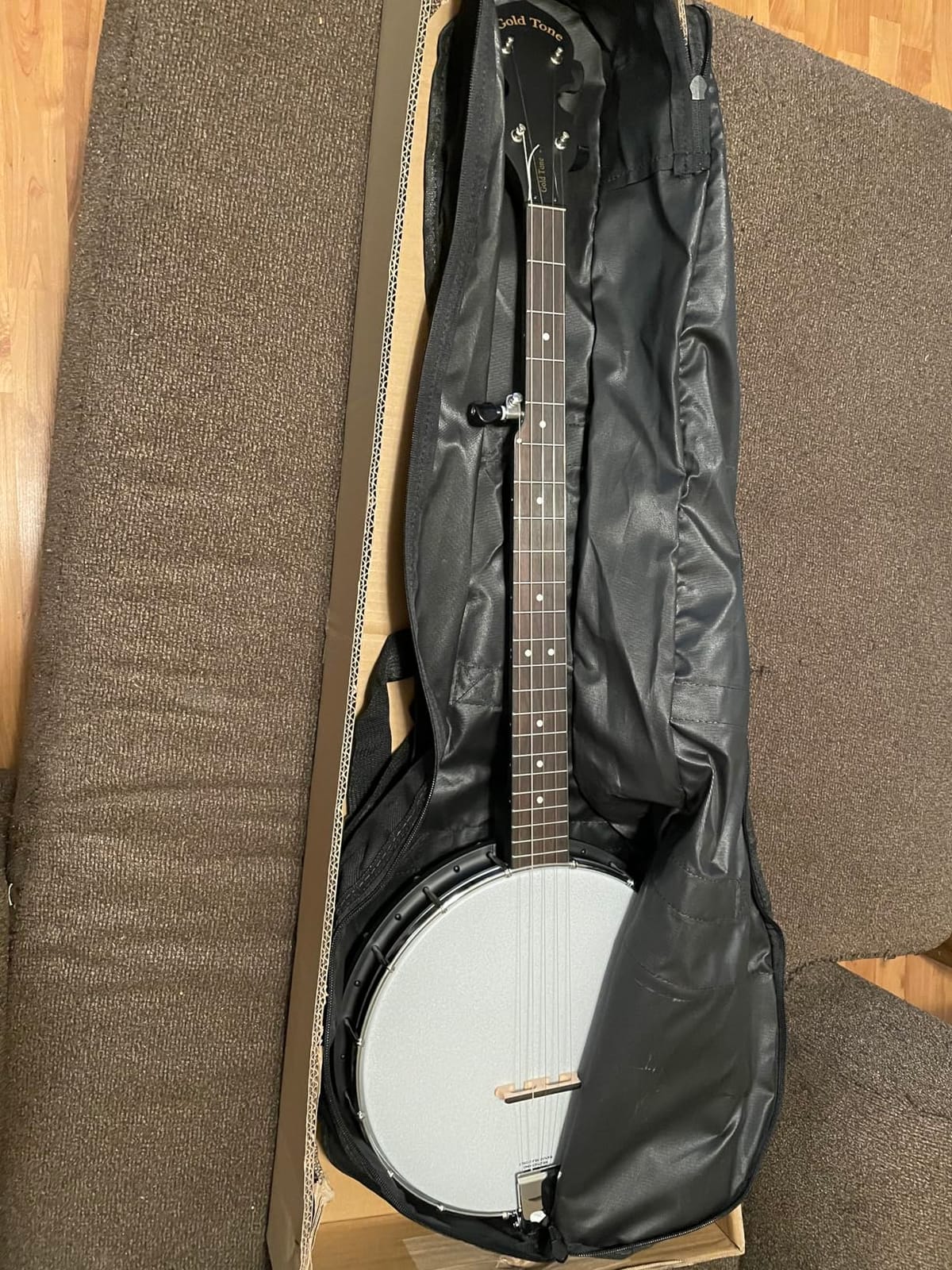 Gold Tone AC-1: 5-String Beginner Banjo, Full Size with Gig-Bag, Bluegrass or Clawhammer customer photo 1