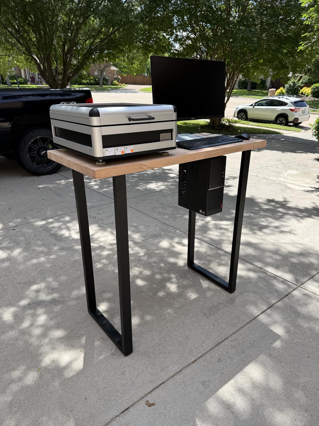 Mount-It! CPU Under Desk Mount Bracket - Computer Tower Wall and Under Counter Holder, 360 Degree Swivel Adjustable Height and Width Wall-Mountable customer photo 1