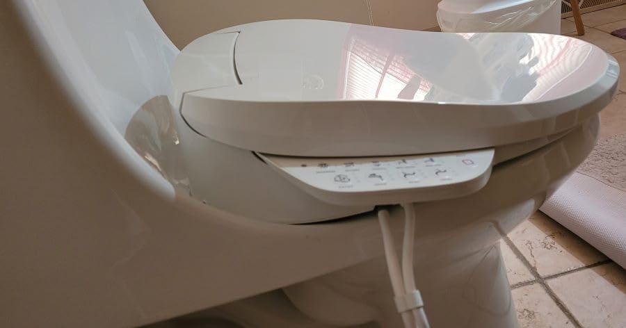 Kohler PureWash E590 Elongated Heated Bidet Toilet Seat, White with Side Panel, Warm Water, Dryer, Quiet-Close Lid, Self-Cleaning Wand, Adjustable Water Pressure and Nightlight, Easy Installation customer photo 2