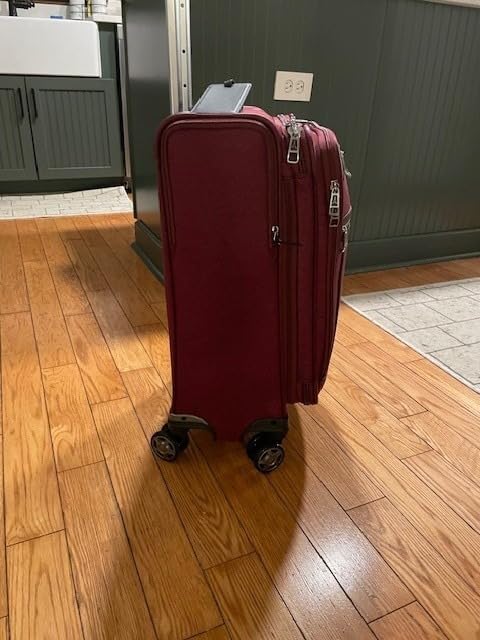 Travelpro Platinum Elite Carry-On Luggage Spinner, Black, 21-Inch | Expandable Softside With USB Port, Built-In Suiter, 8 Wheels & TSA-Approved Lock for Travelers customer photo 2