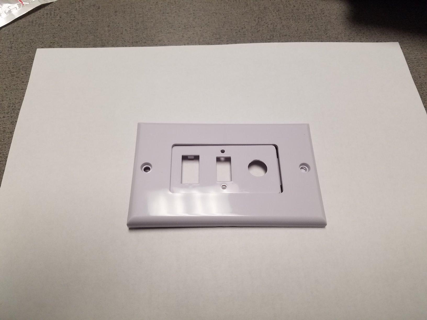 CERRXIAN HDMI VGA 3.5mm Audio Video Stereo Pass Through Component Composite Wall Face Plate Panel (White) customer photo 2