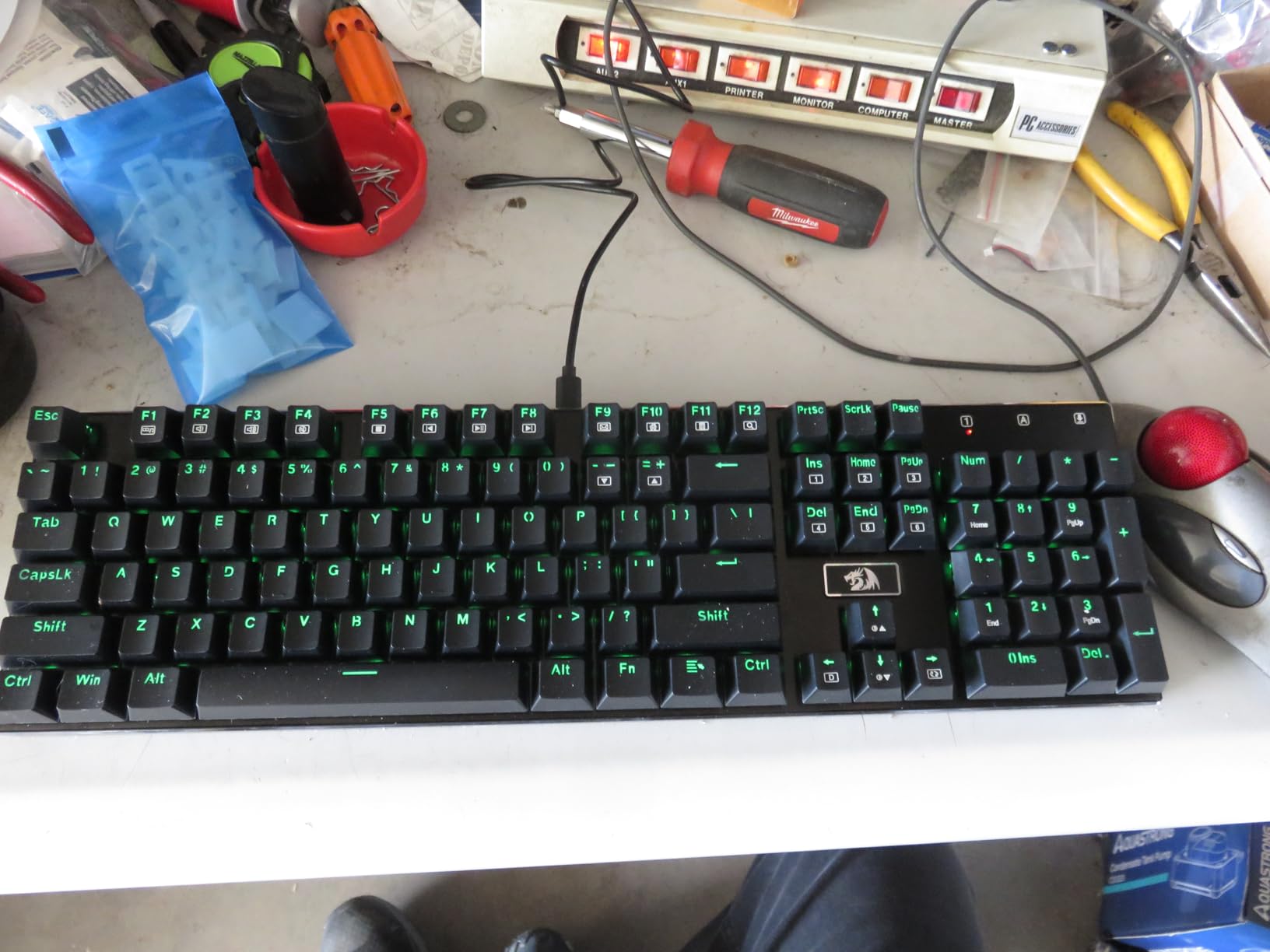 Redragon K556 RGB LED Backlit Wired Mechanical Gaming Keyboard, 104 Keys Hot-Swap Mechanical Keyboard w/Aluminum Base, Upgraded Socket and Noise Absorbing Foams, Soft Tactile Brown Switch customer photo 1